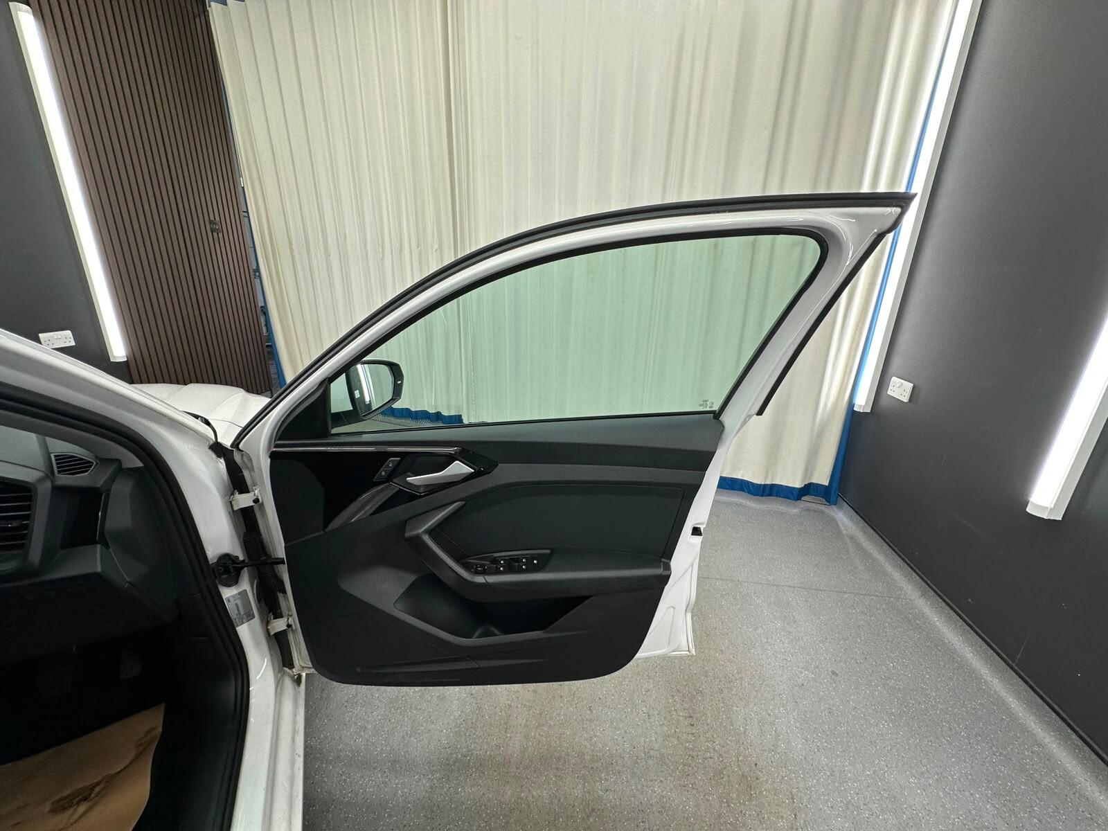 Audi A1 view 20