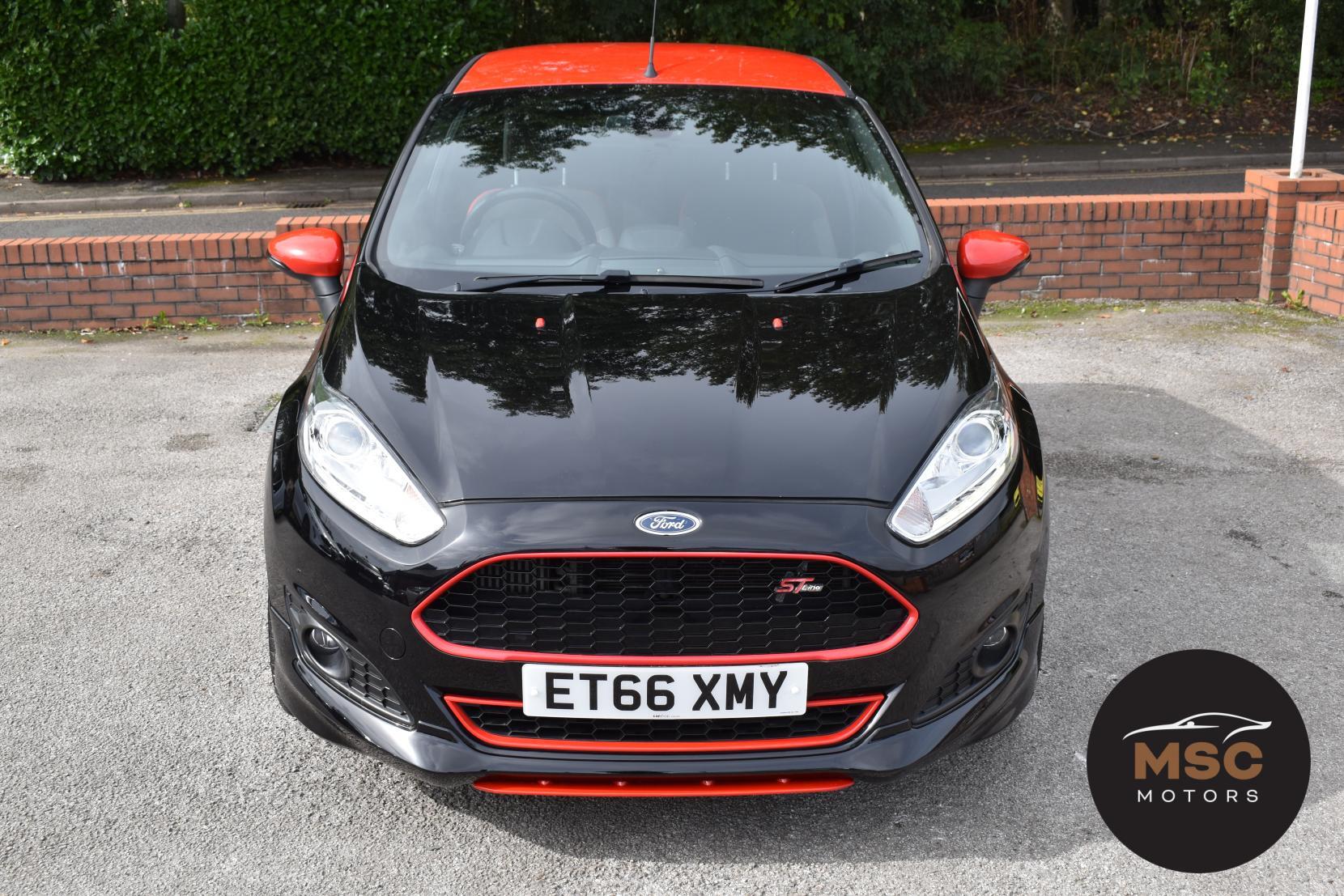 Ford Fiesta view 3