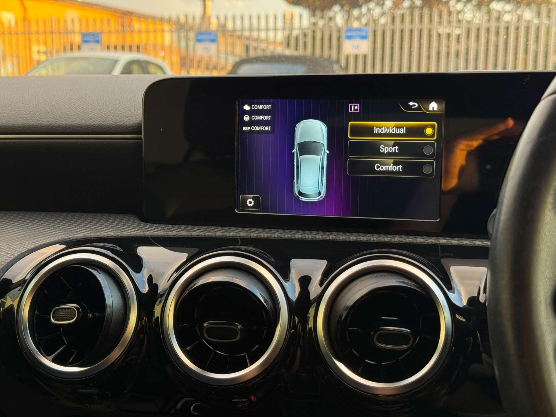 Mercedes-Benz A Class view 75