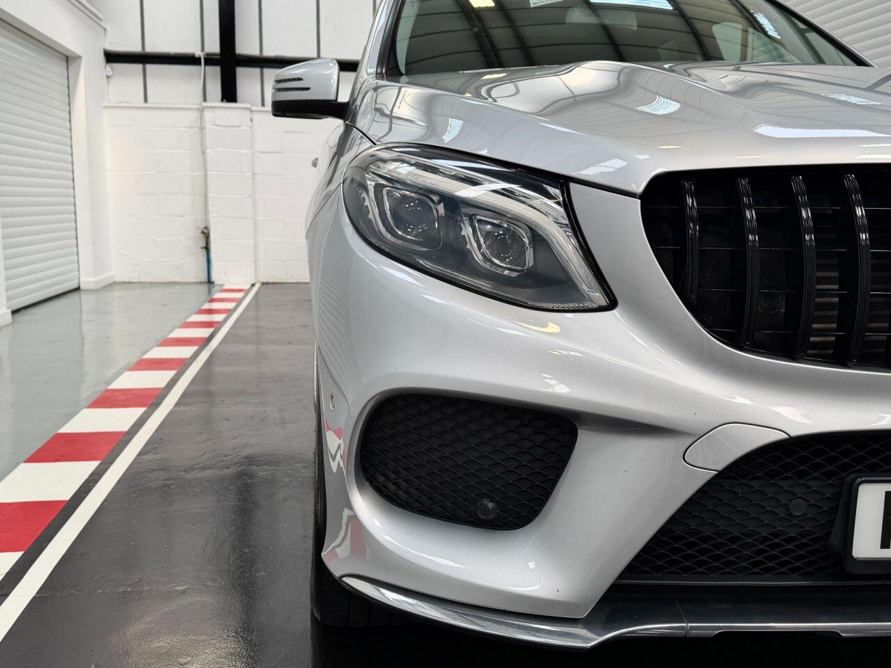 Mercedes-Benz Gle view 35