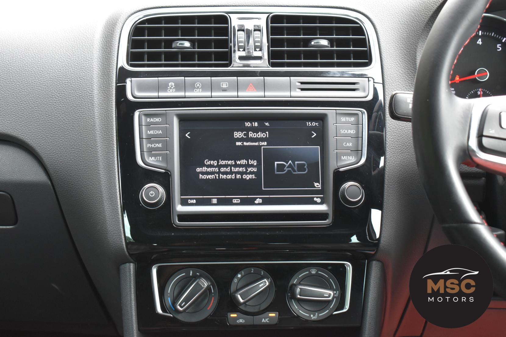 Volkswagen Polo view 42