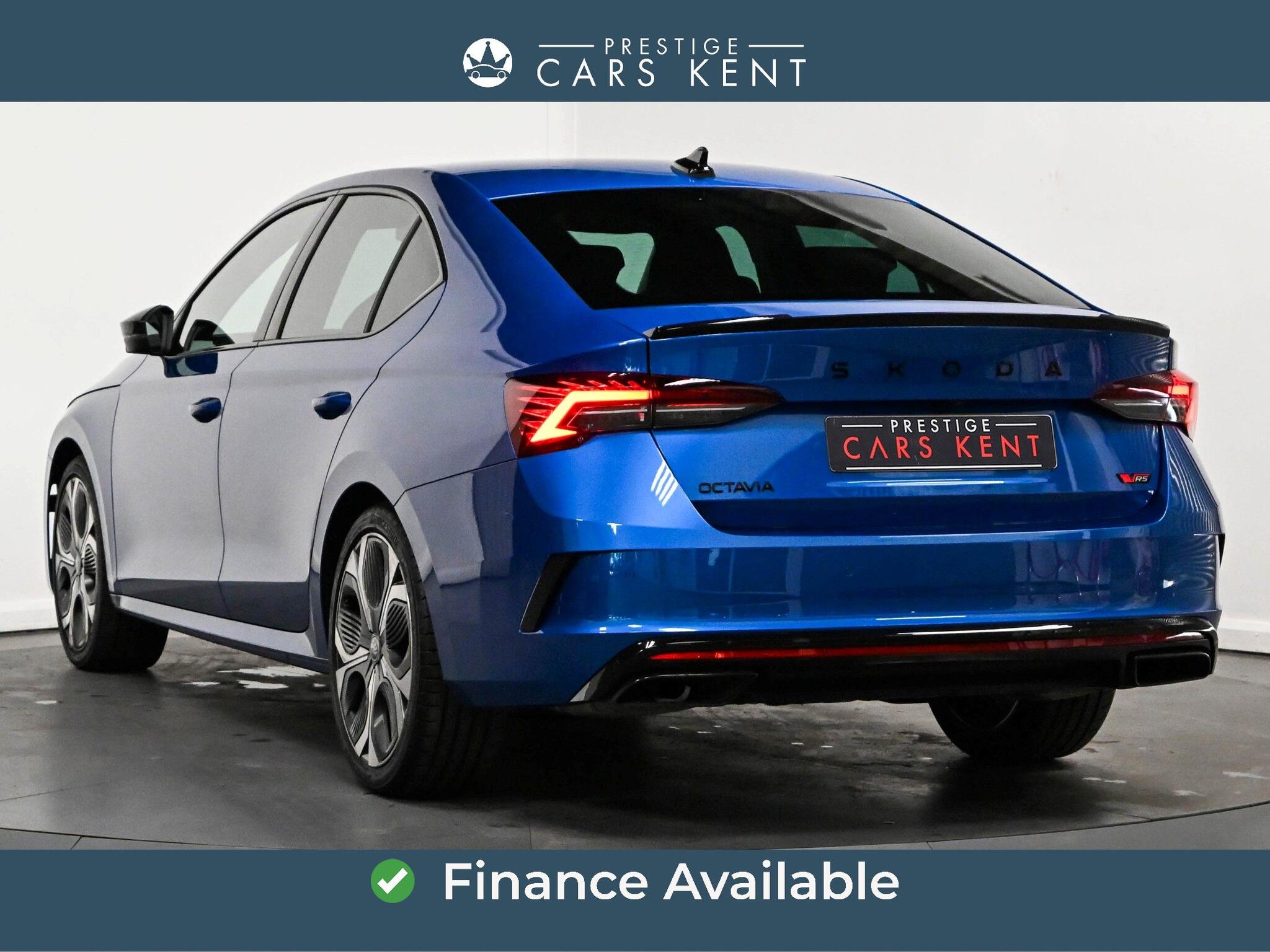 Skoda Octavia view 3
