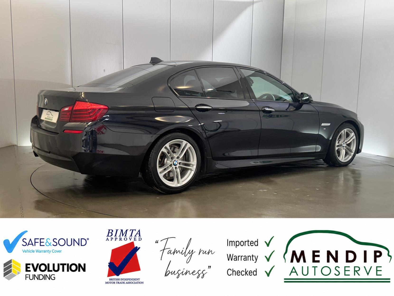 BMW 5 Series view 26