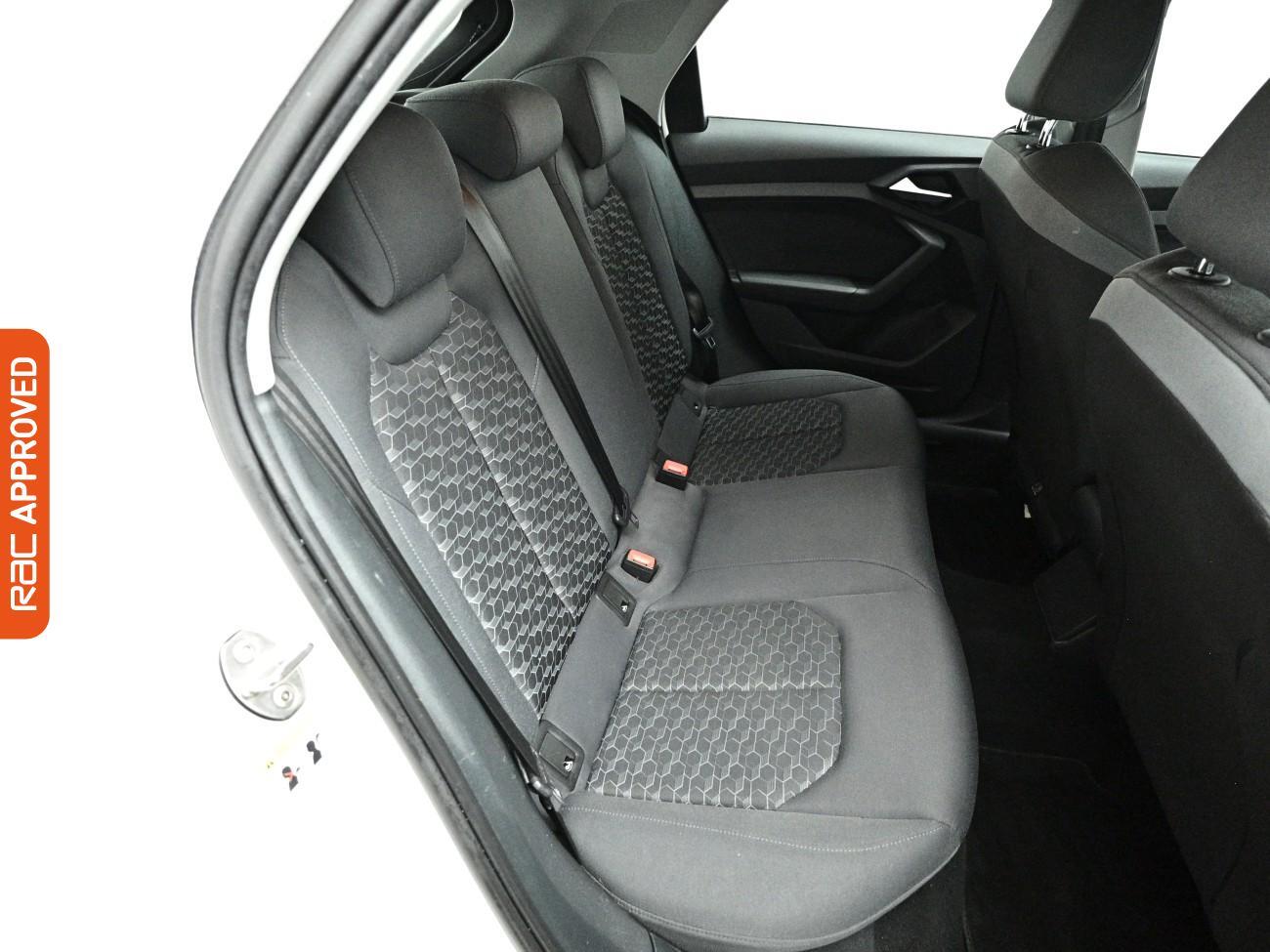 Audi A1 view 13