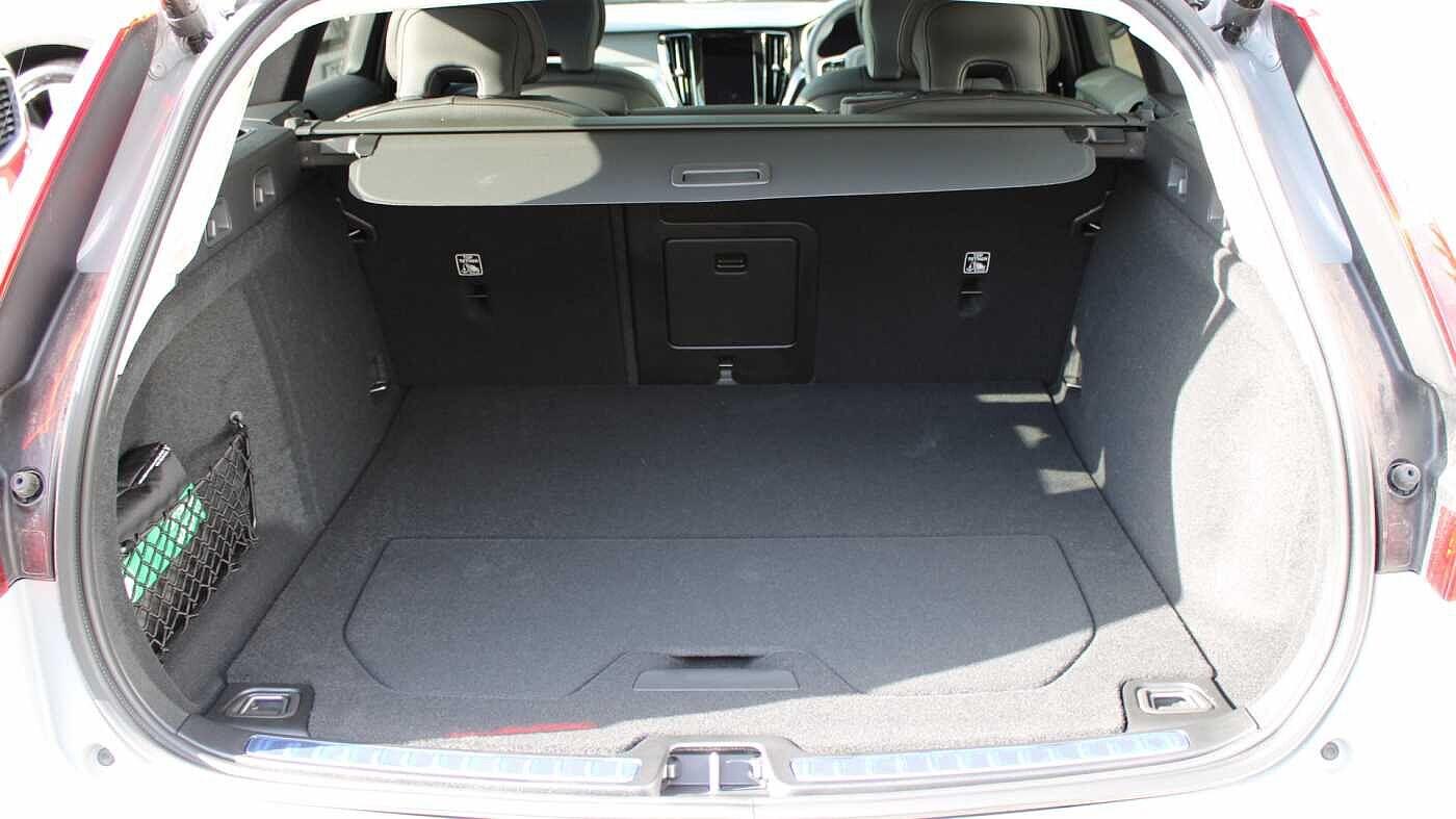 Volvo V60 view 13