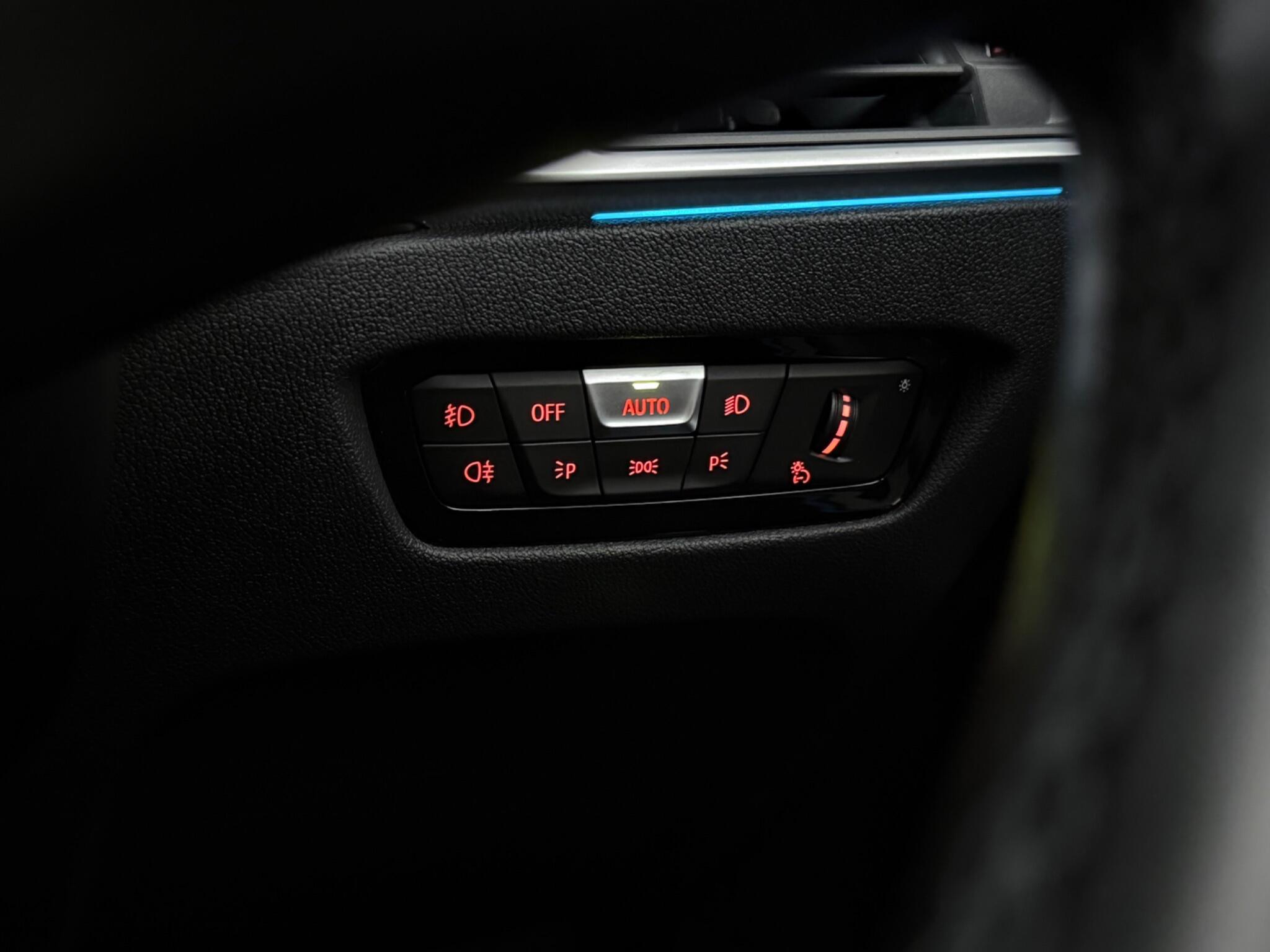BMW 3 Series view 17