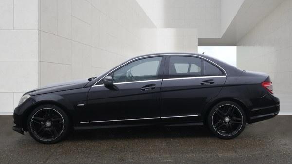Mercedes-Benz C-Class view 8