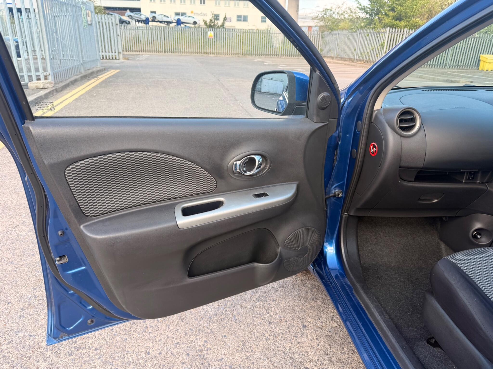Nissan Micra view 41
