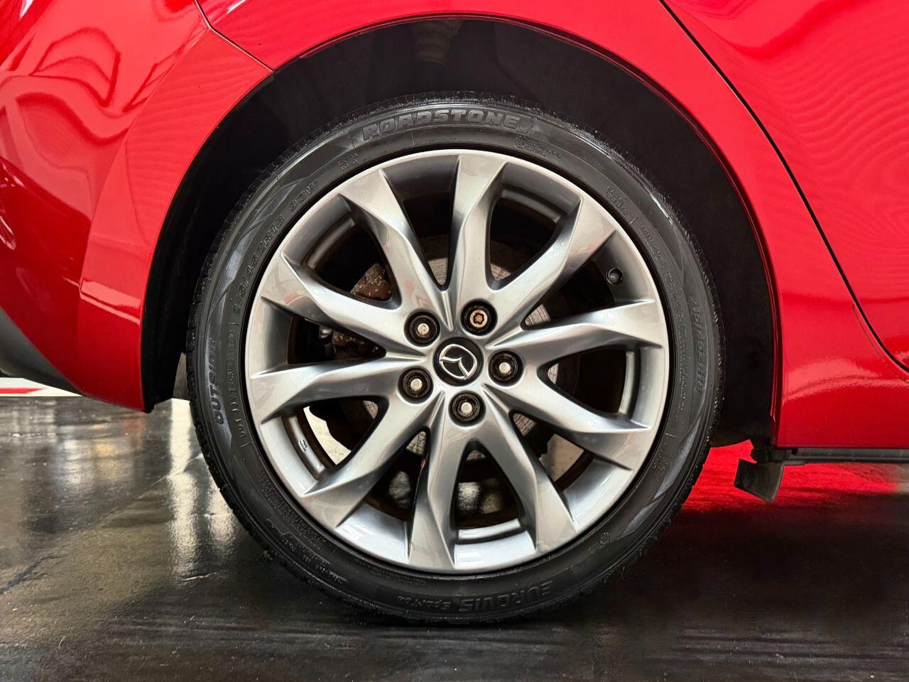 Mazda Mazda3 view 10