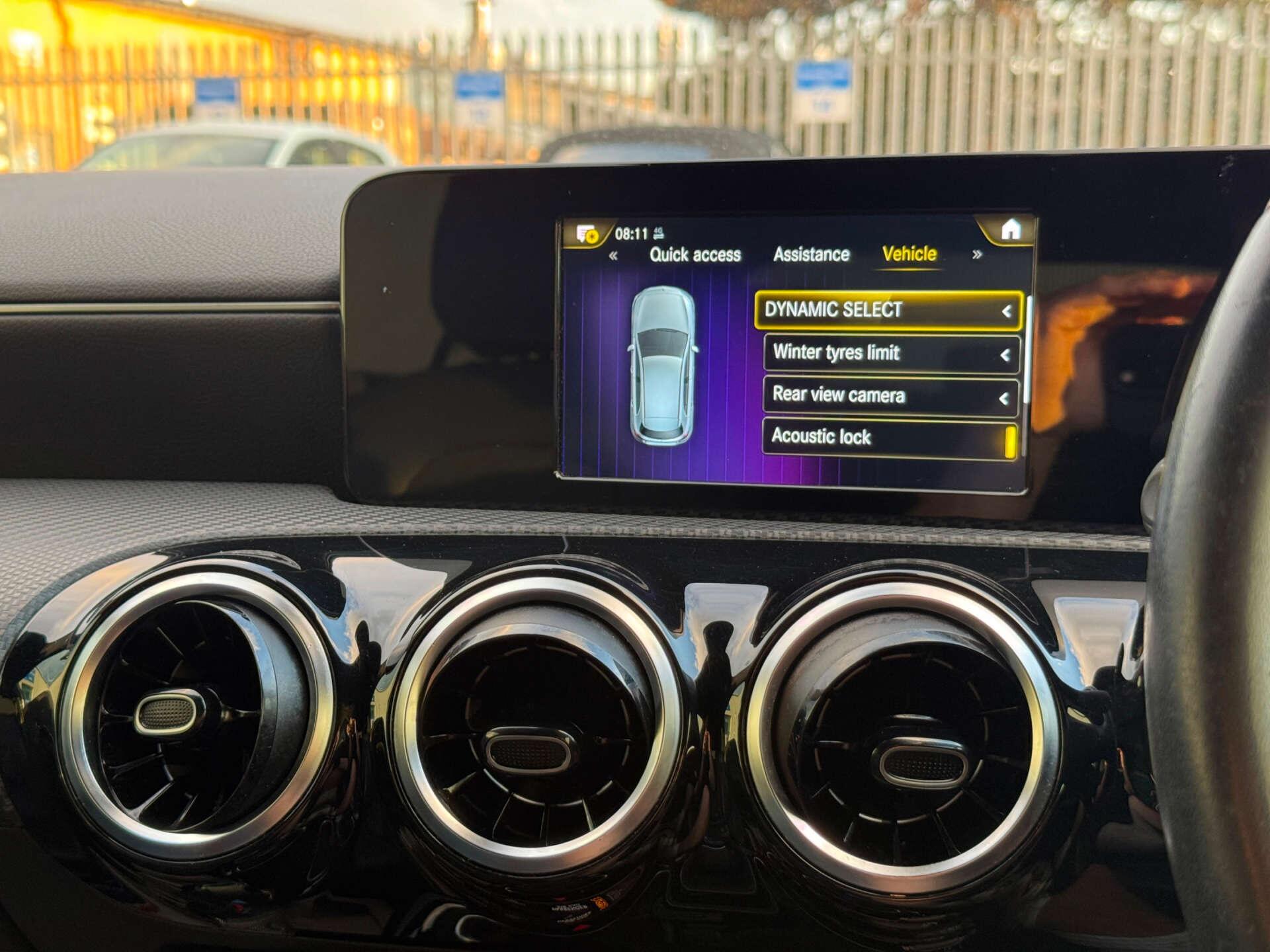 Mercedes-Benz A Class view 70