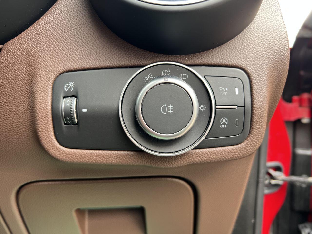 Alfa Romeo Stelvio view 65