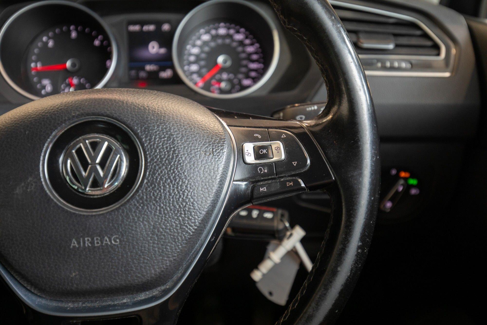 Volkswagen Tiguan view 16