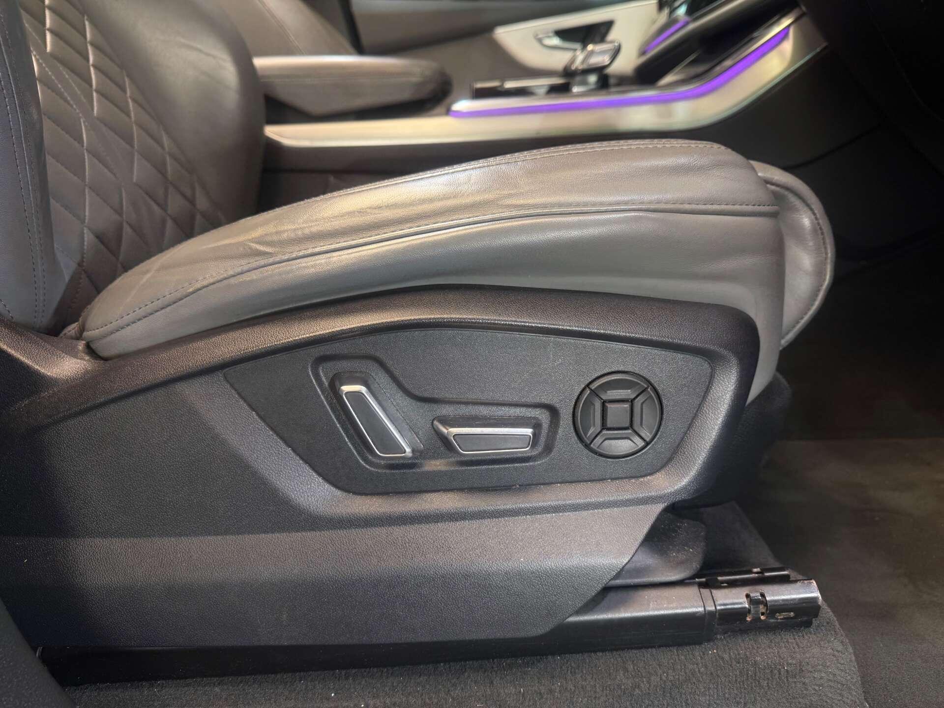 Audi SQ7 view 33