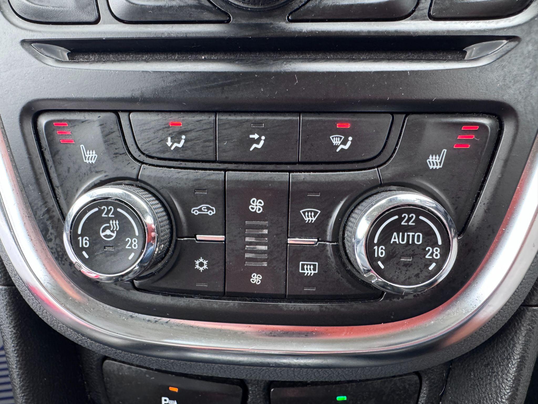 2016 Vauxhall Mokka image 20