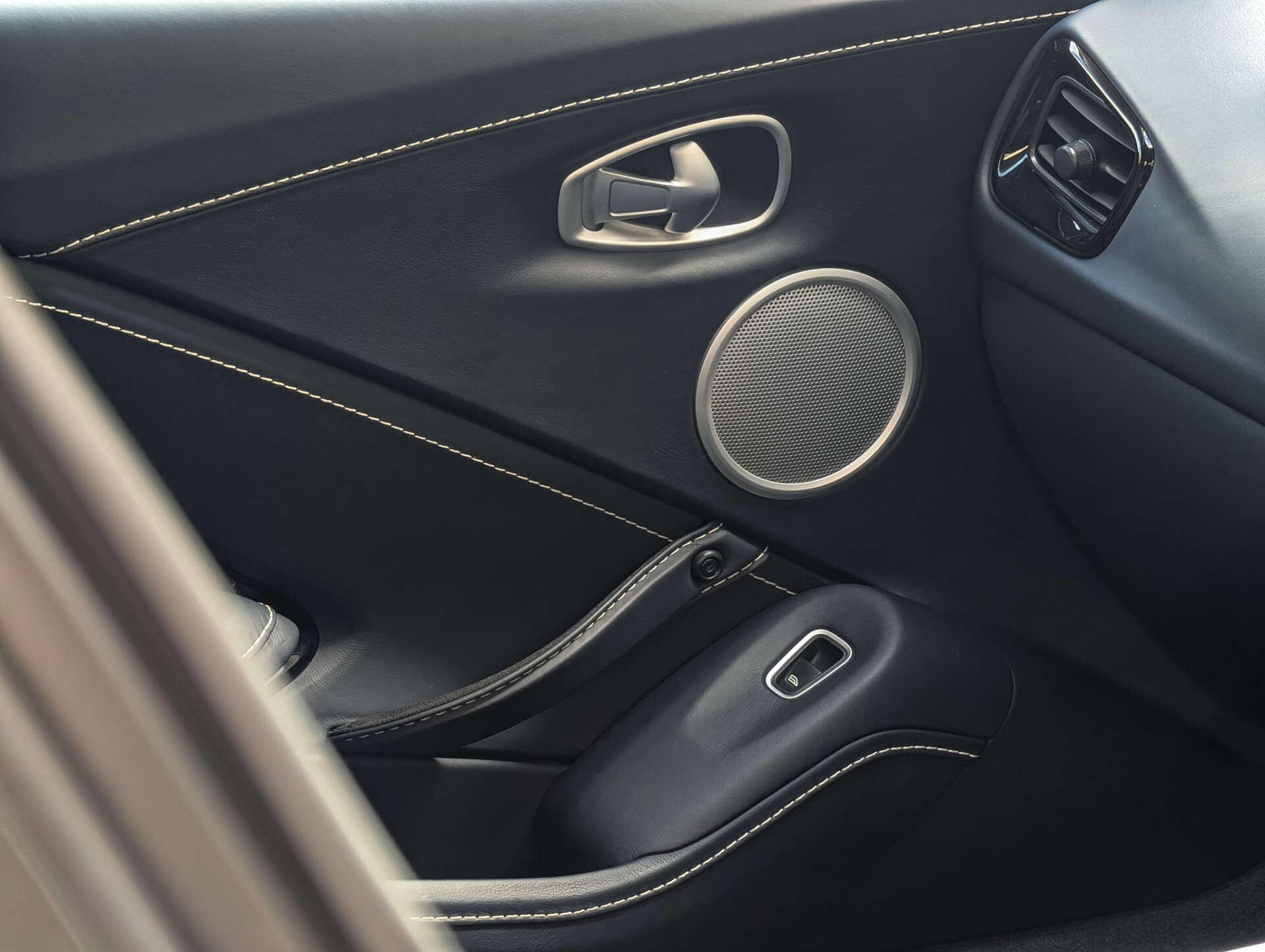 Aston Martin Vantage view 36
