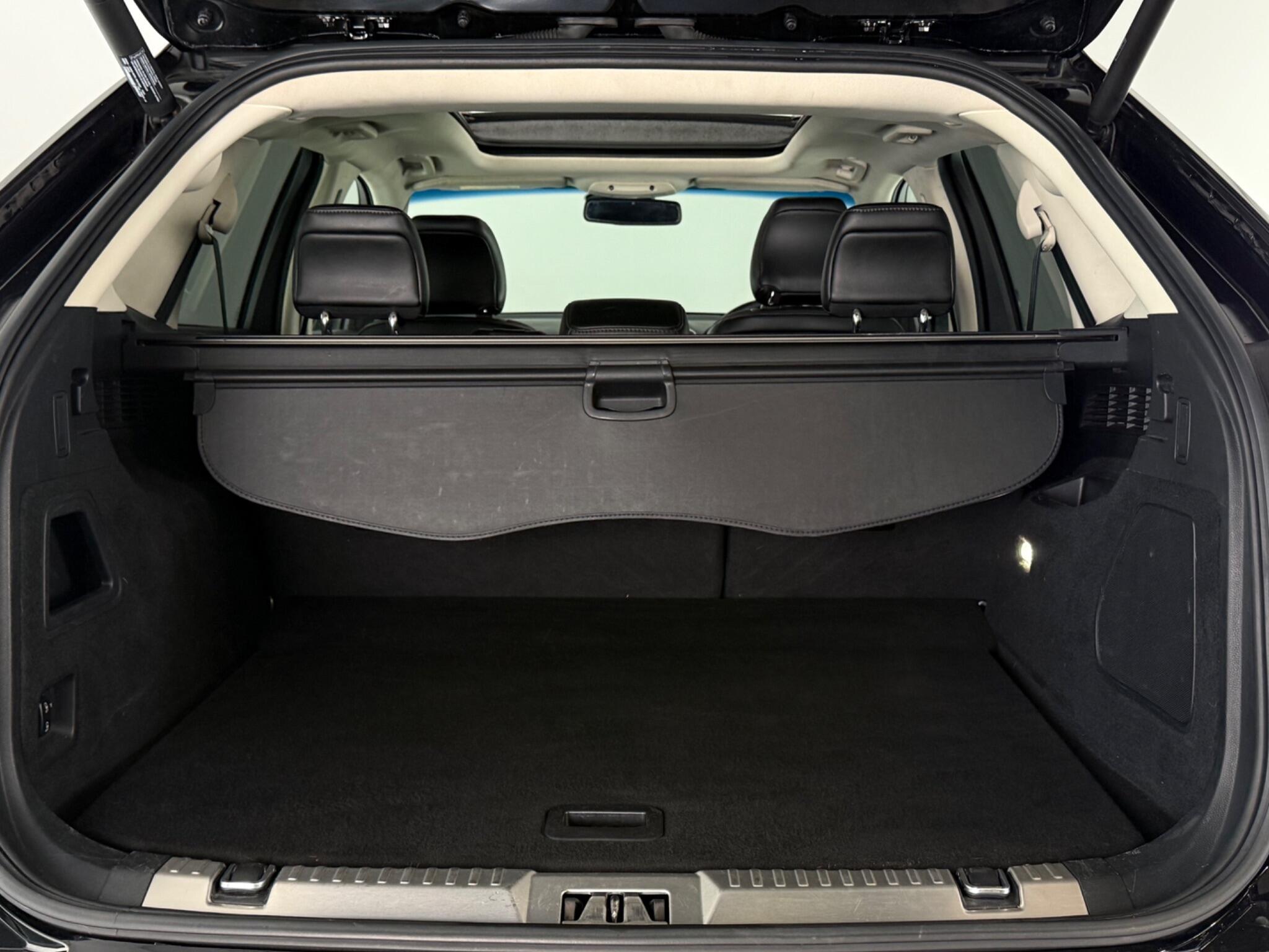 Ford Edge view 10