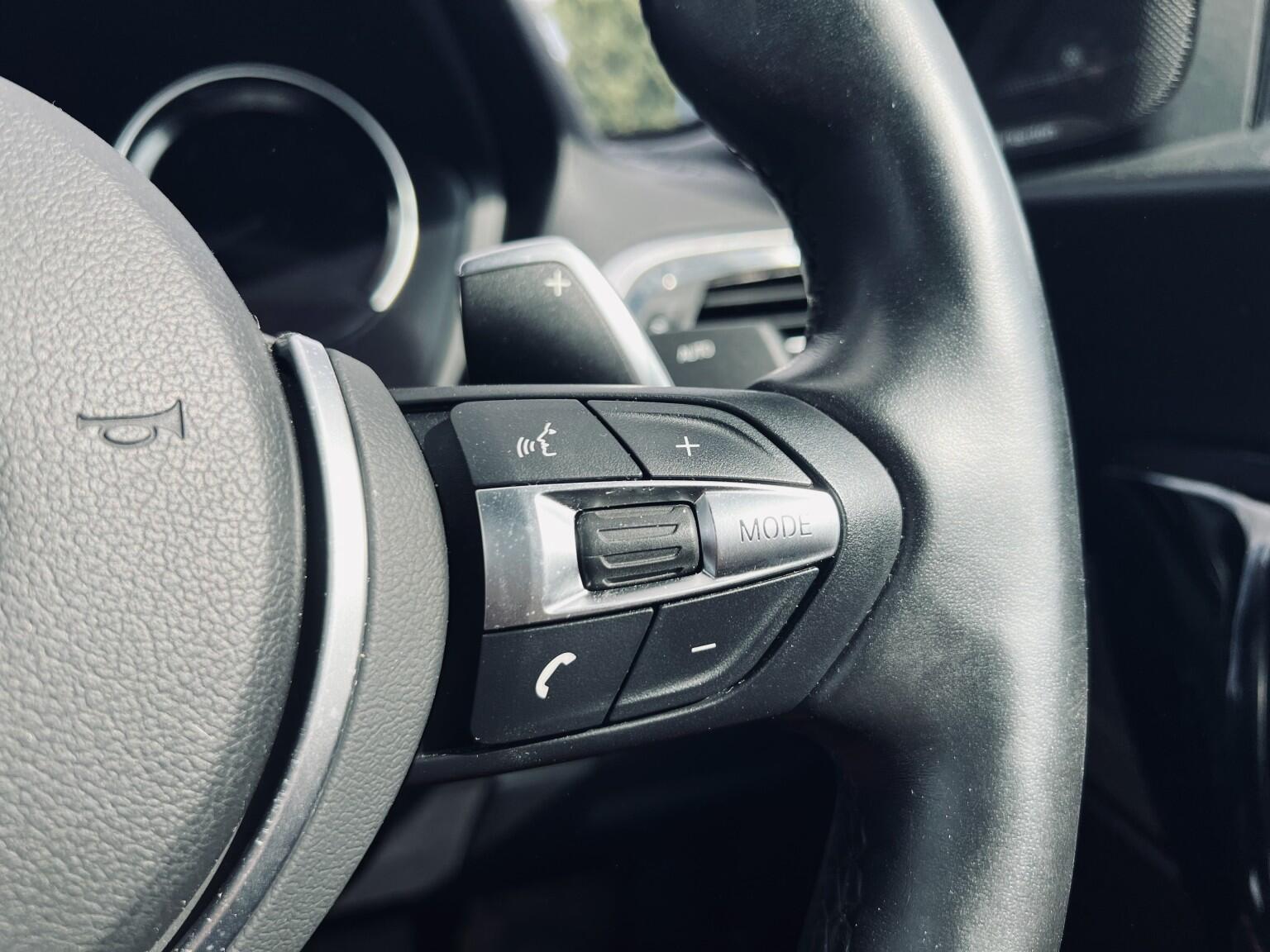 BMW 2 Series view 28