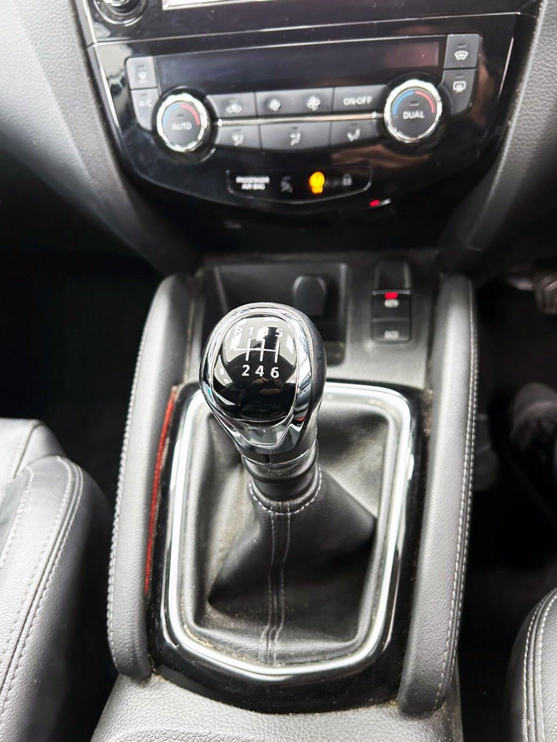 Nissan Qashqai view 18