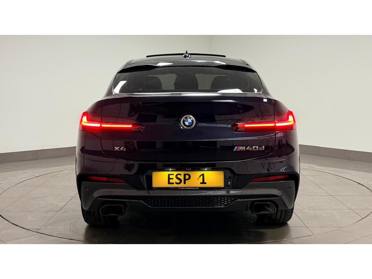 BMW X4 view 8