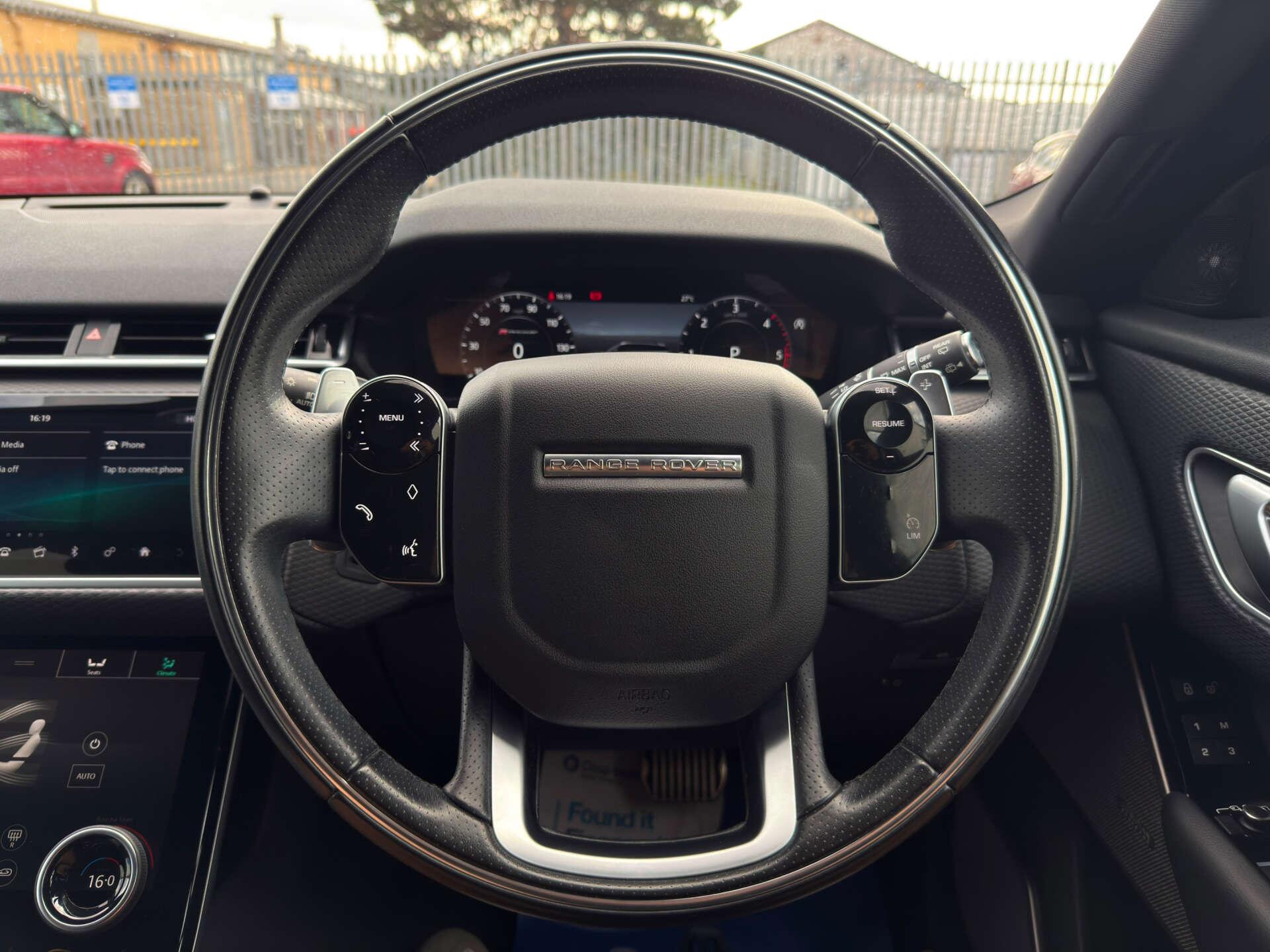 Land Rover Range Rover Velar view 53