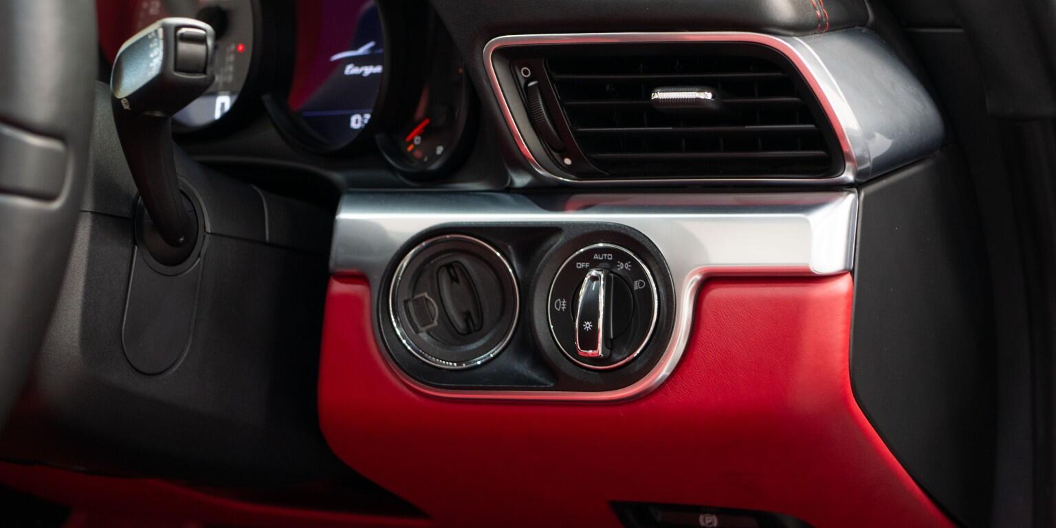 Porsche Targa view 26