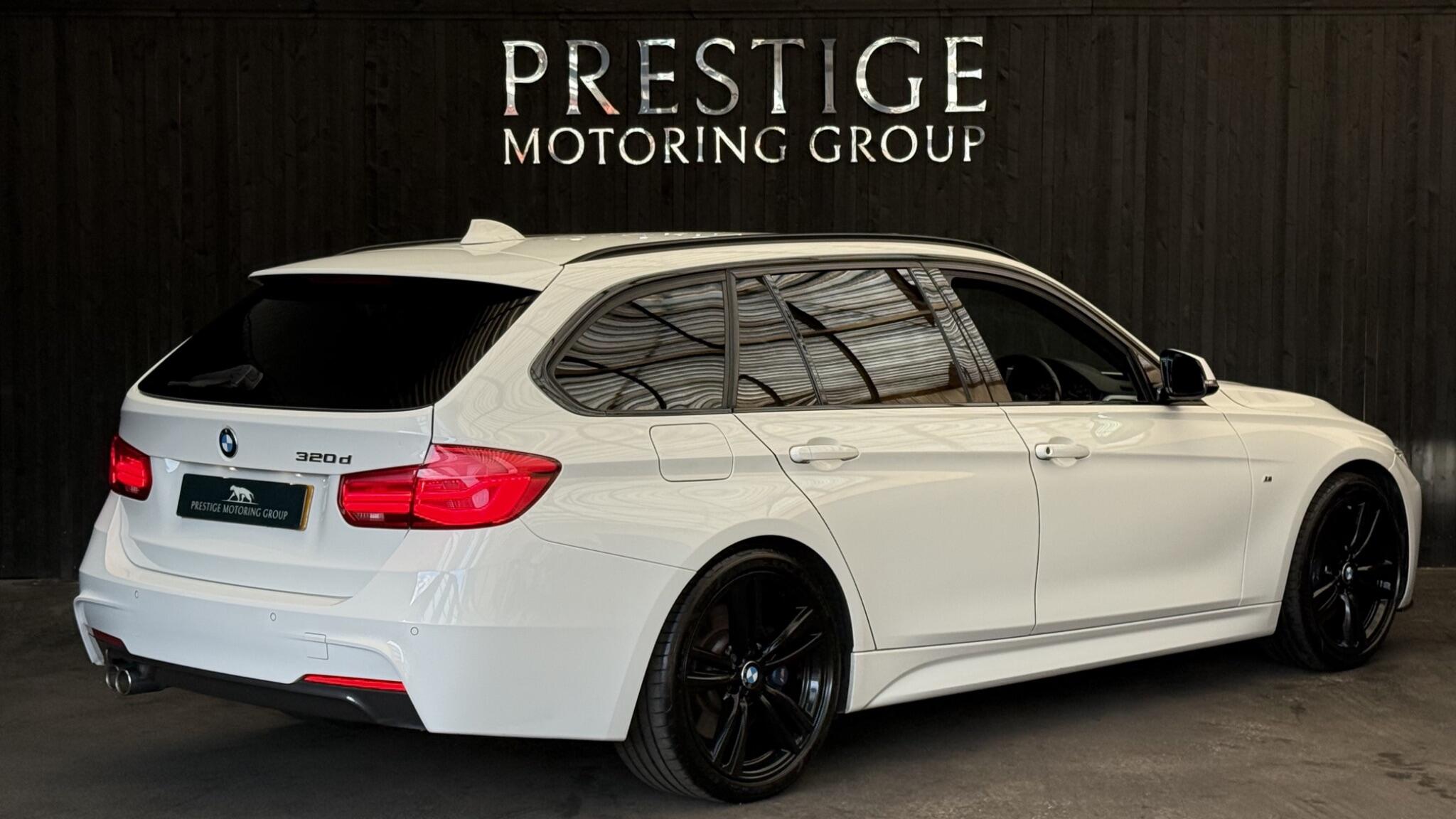 BMW 3 Series view 10