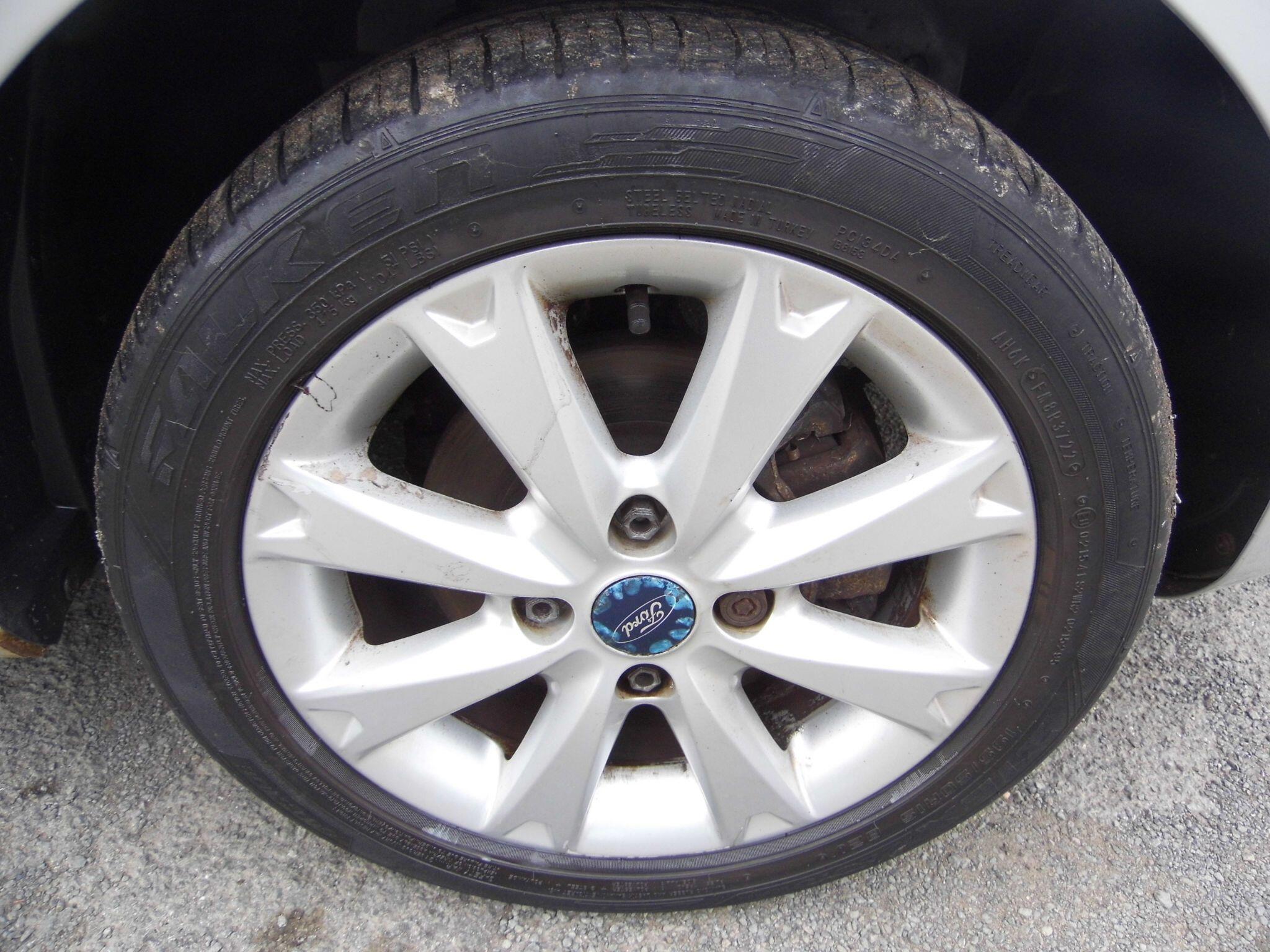 Ford Fiesta view 11