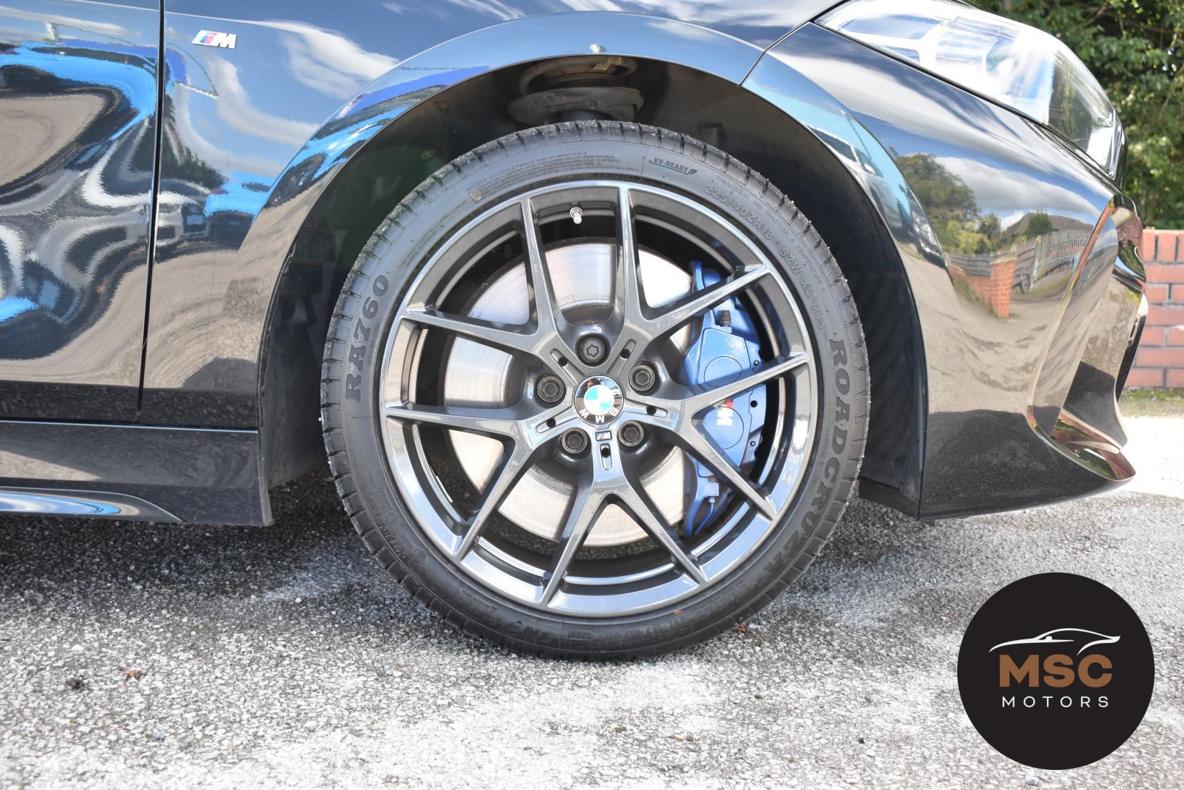 BMW 1 Series view 25
