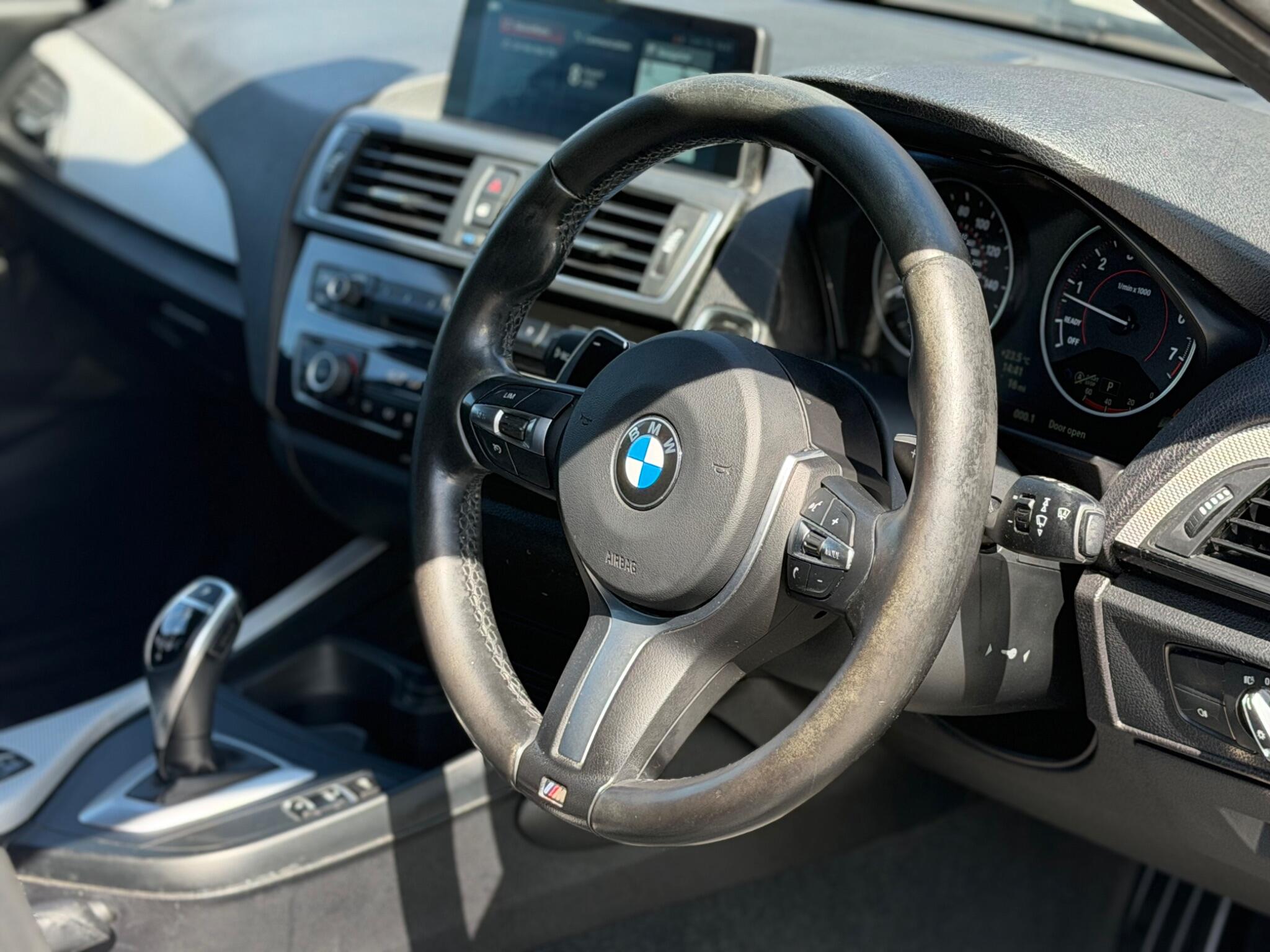 BMW 1 Series view 12