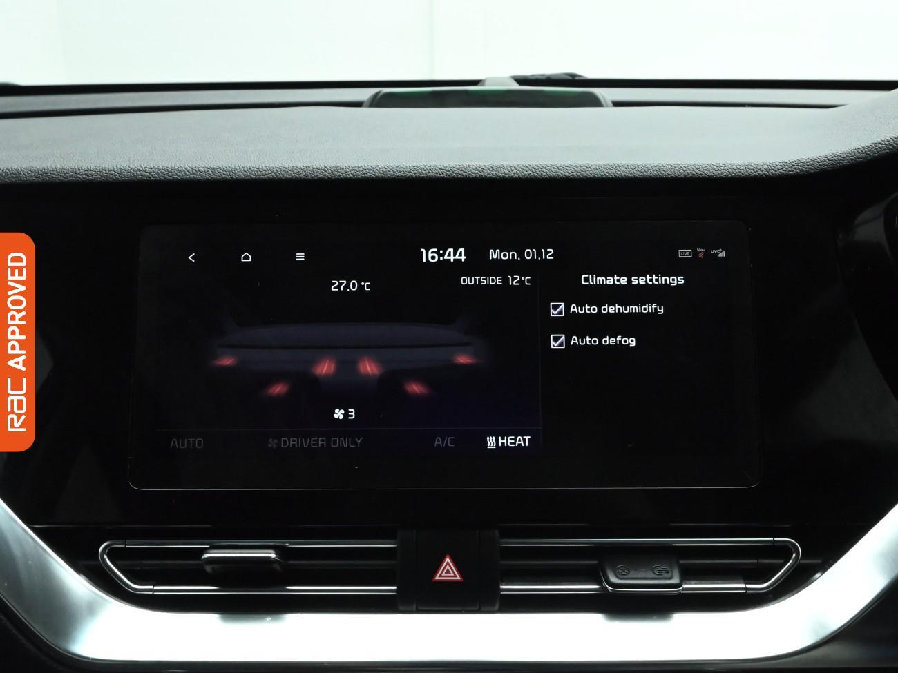 Kia Niro view 18