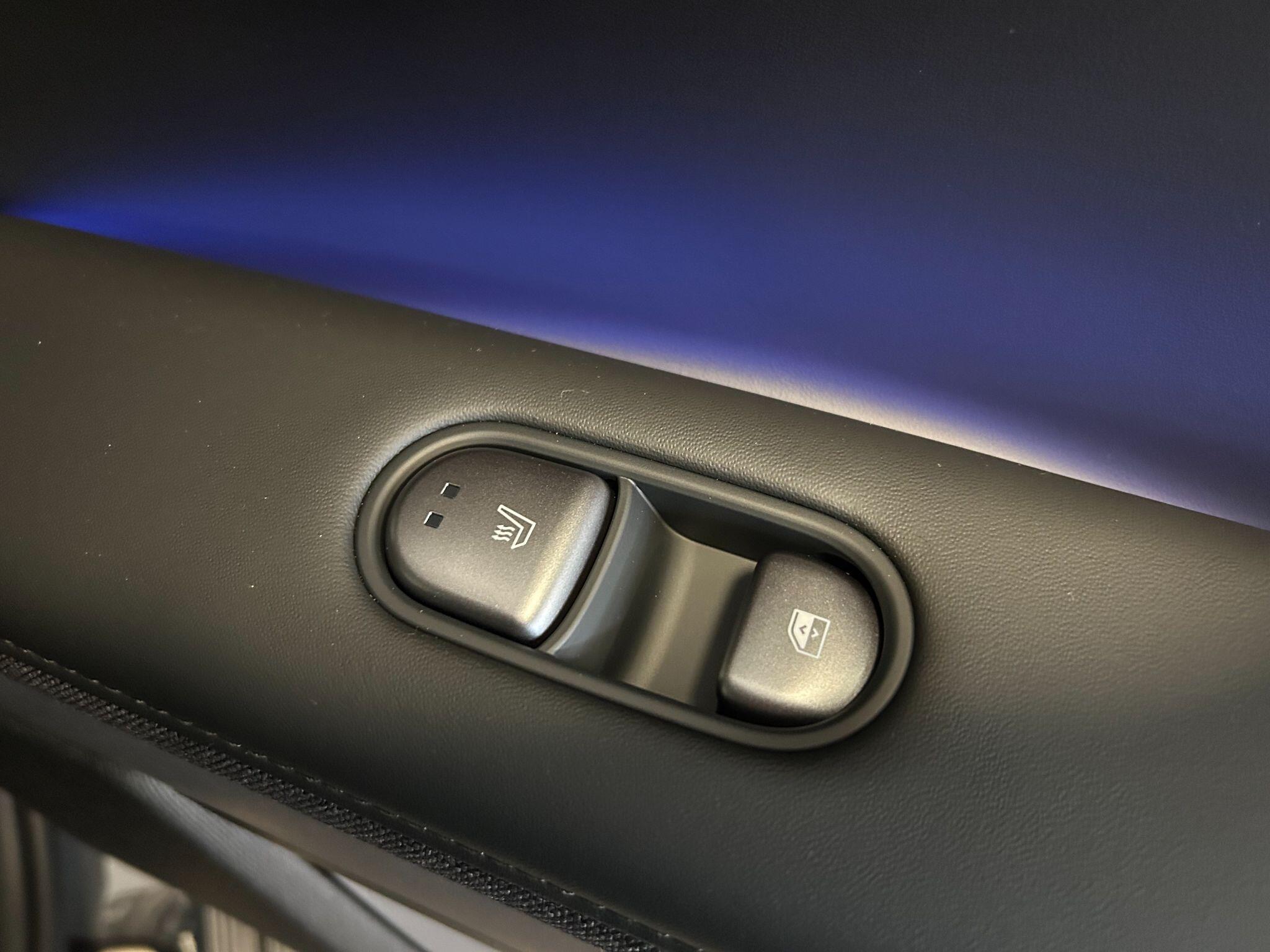 Hyundai Ioniq 5 view 14