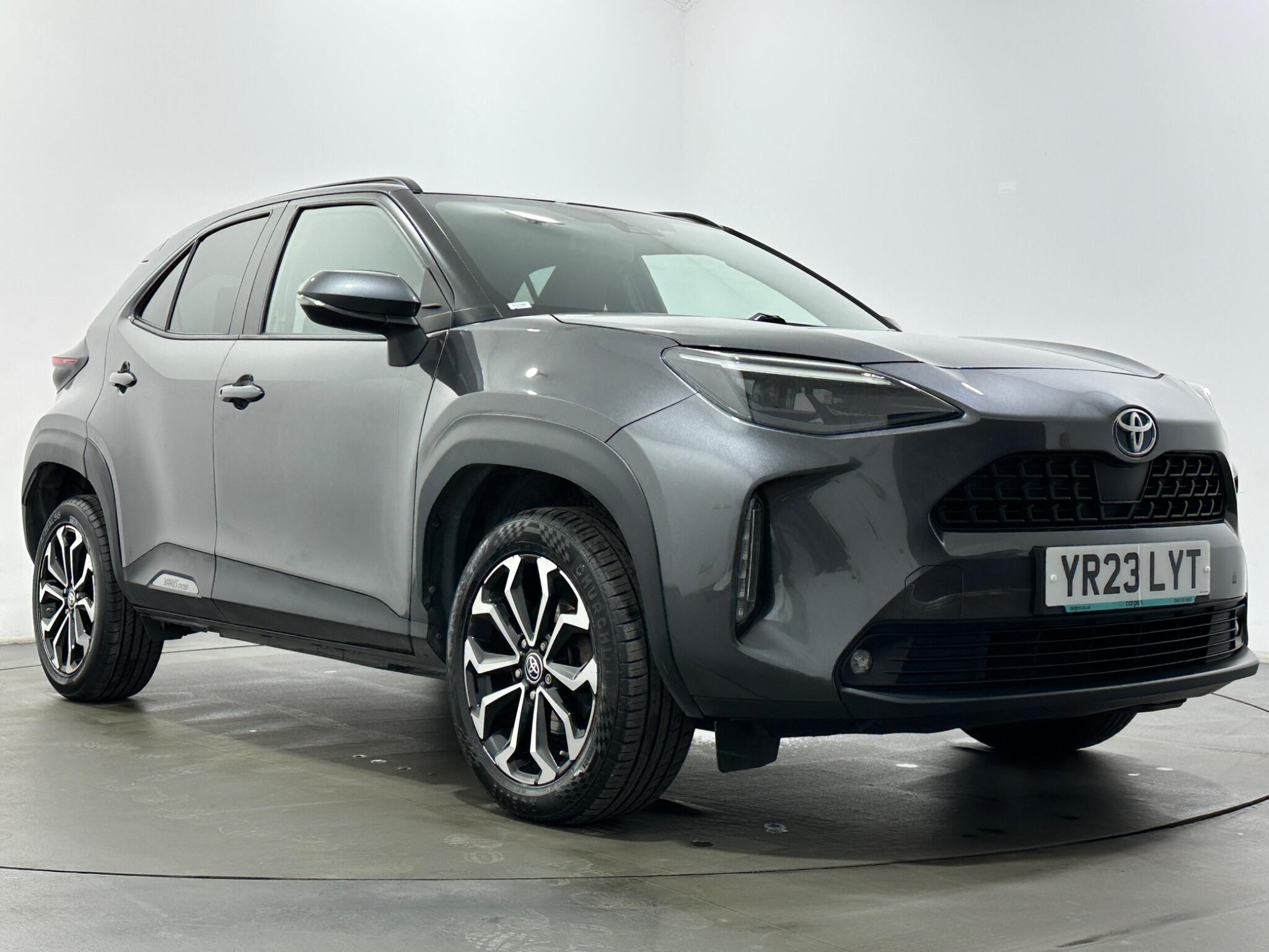 Toyota Yaris Cross view 50