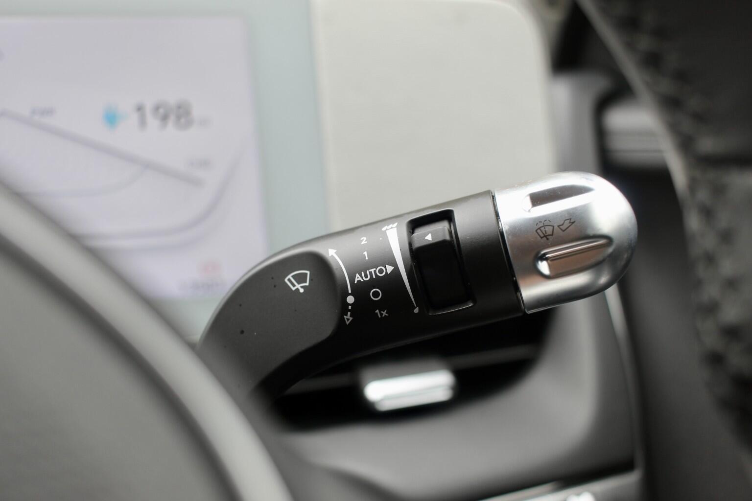 Hyundai IONIQ 5 view 37