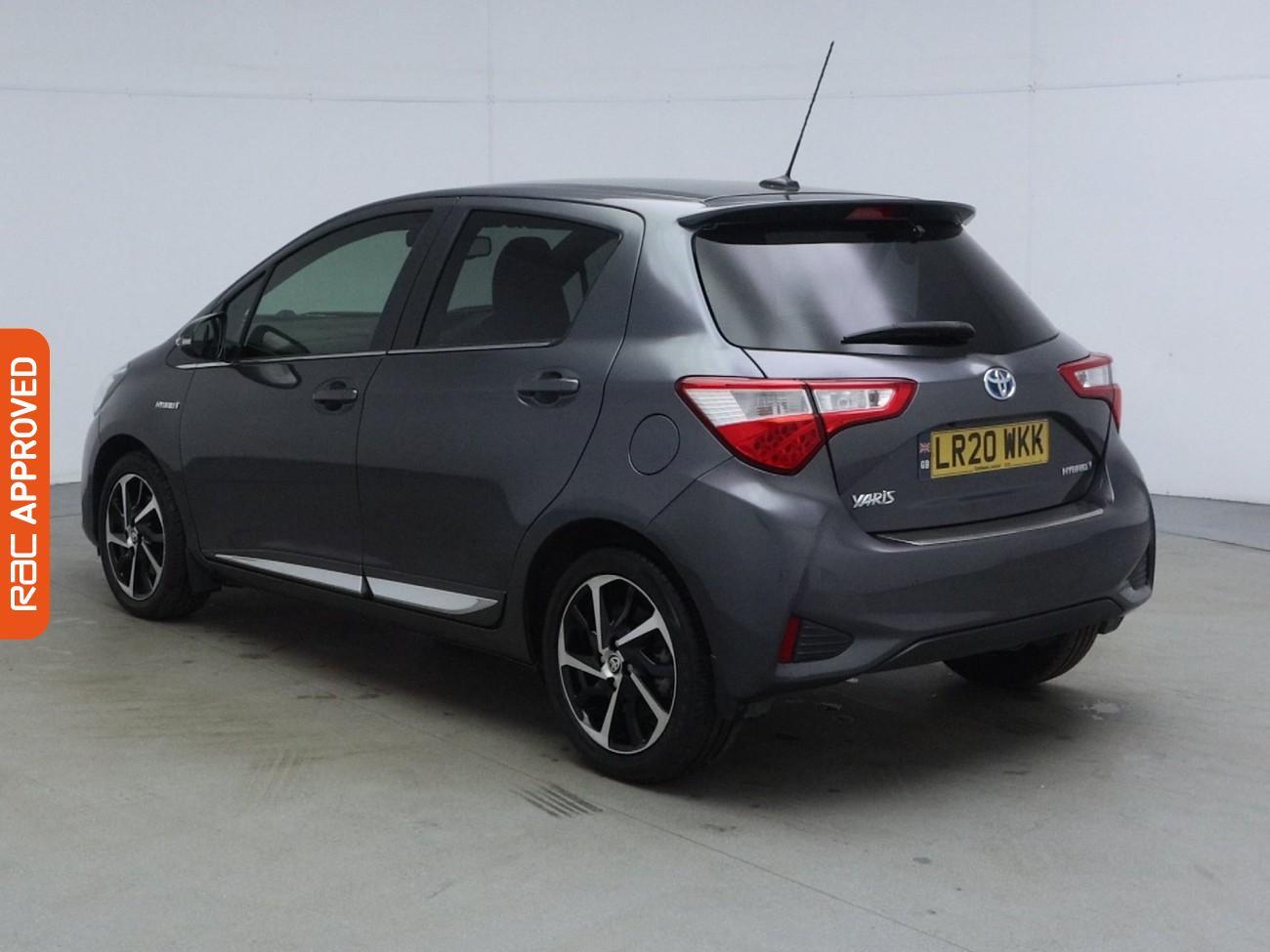 Toyota Yaris view 4