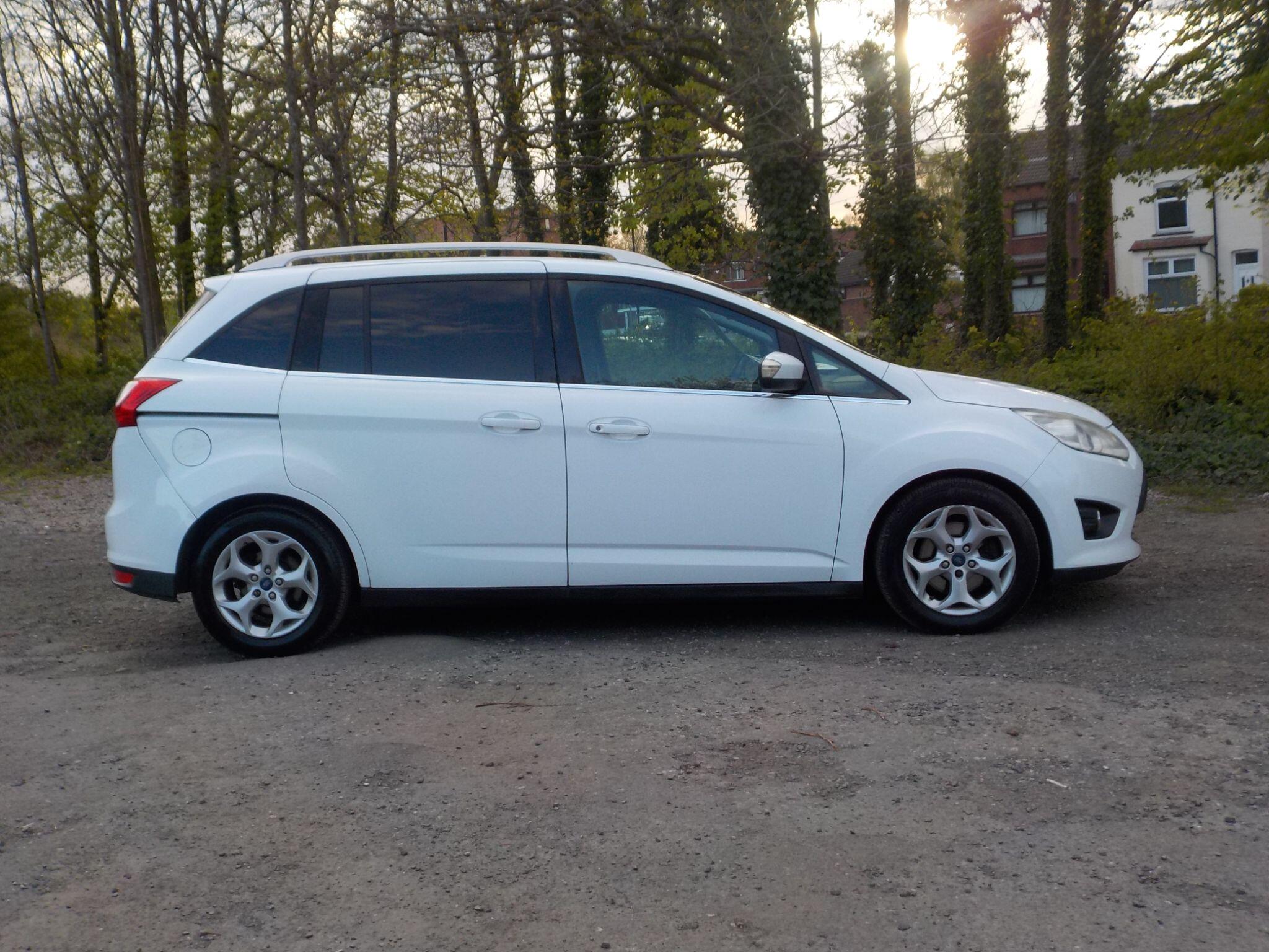 Ford Grand C-Max 1.6 TDCi Zetec Euro 5 5dr