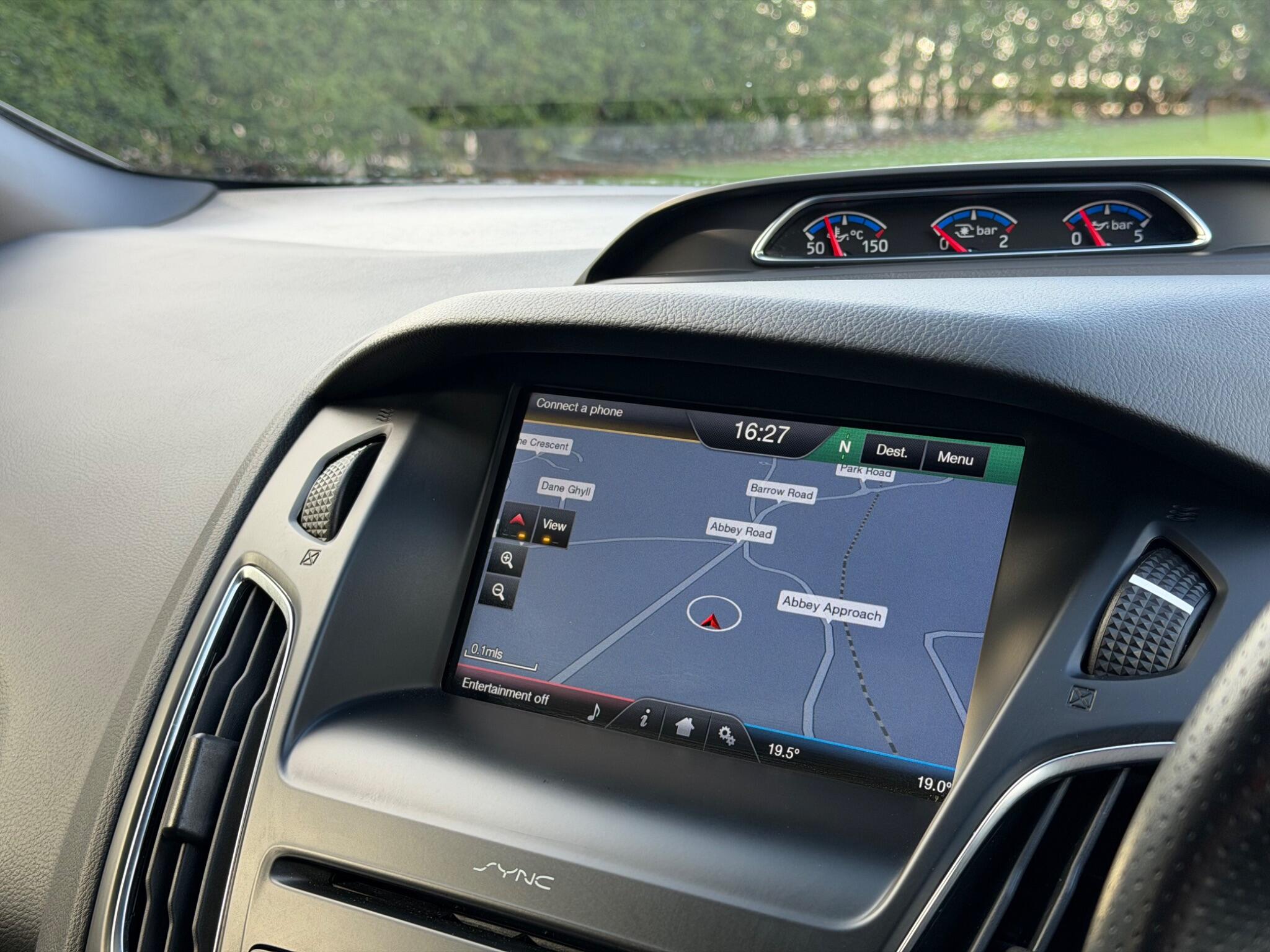 Ford Focus view 16