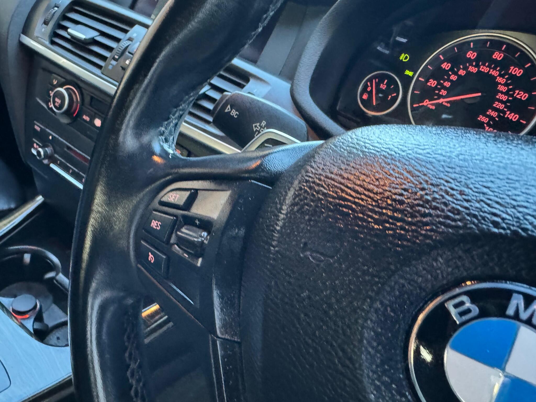 BMW X3 view 25