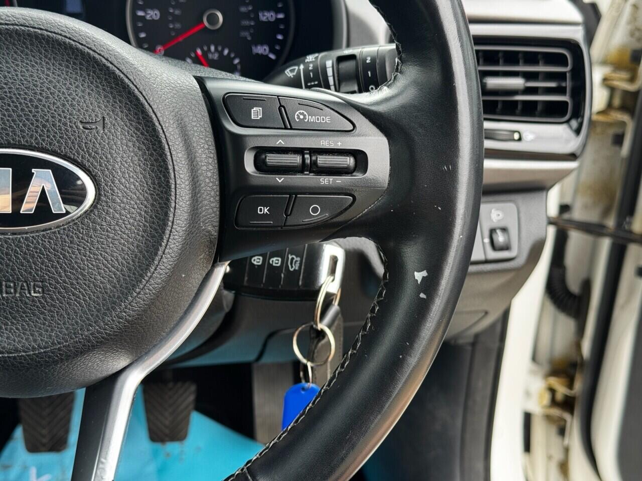 Kia Rio view 41