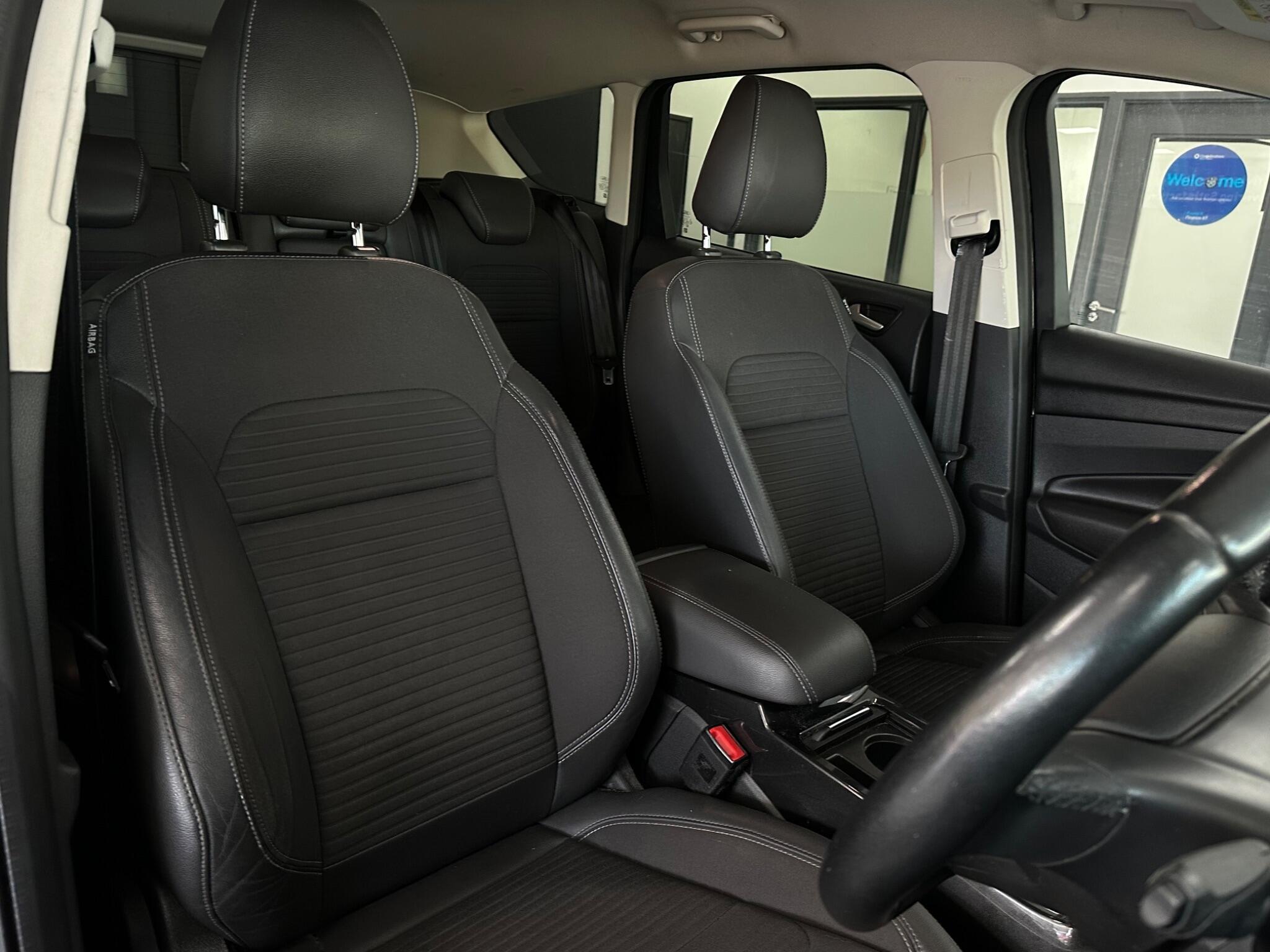 Ford Kuga view 14