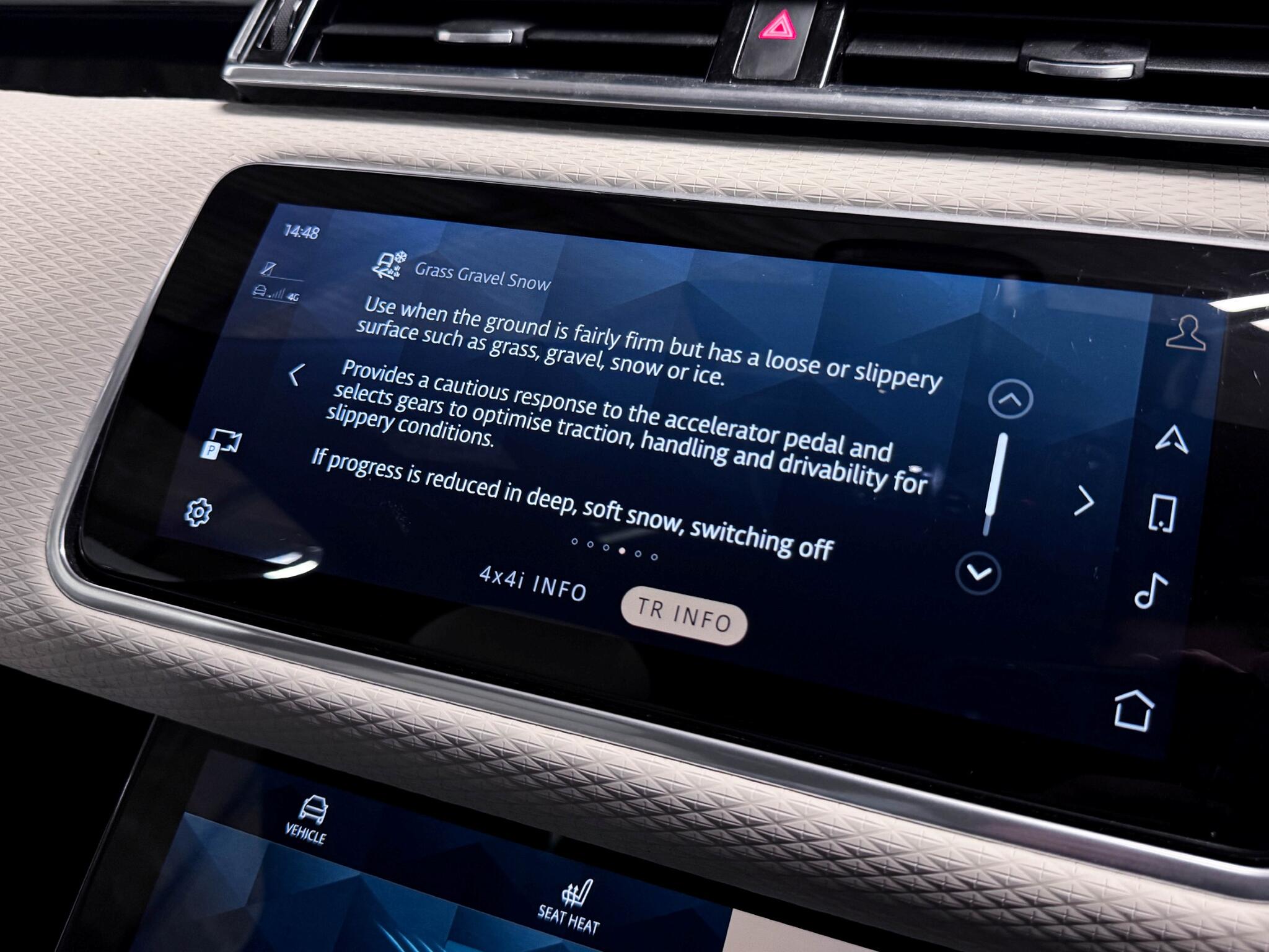 Land Rover Range Rover Velar view 46