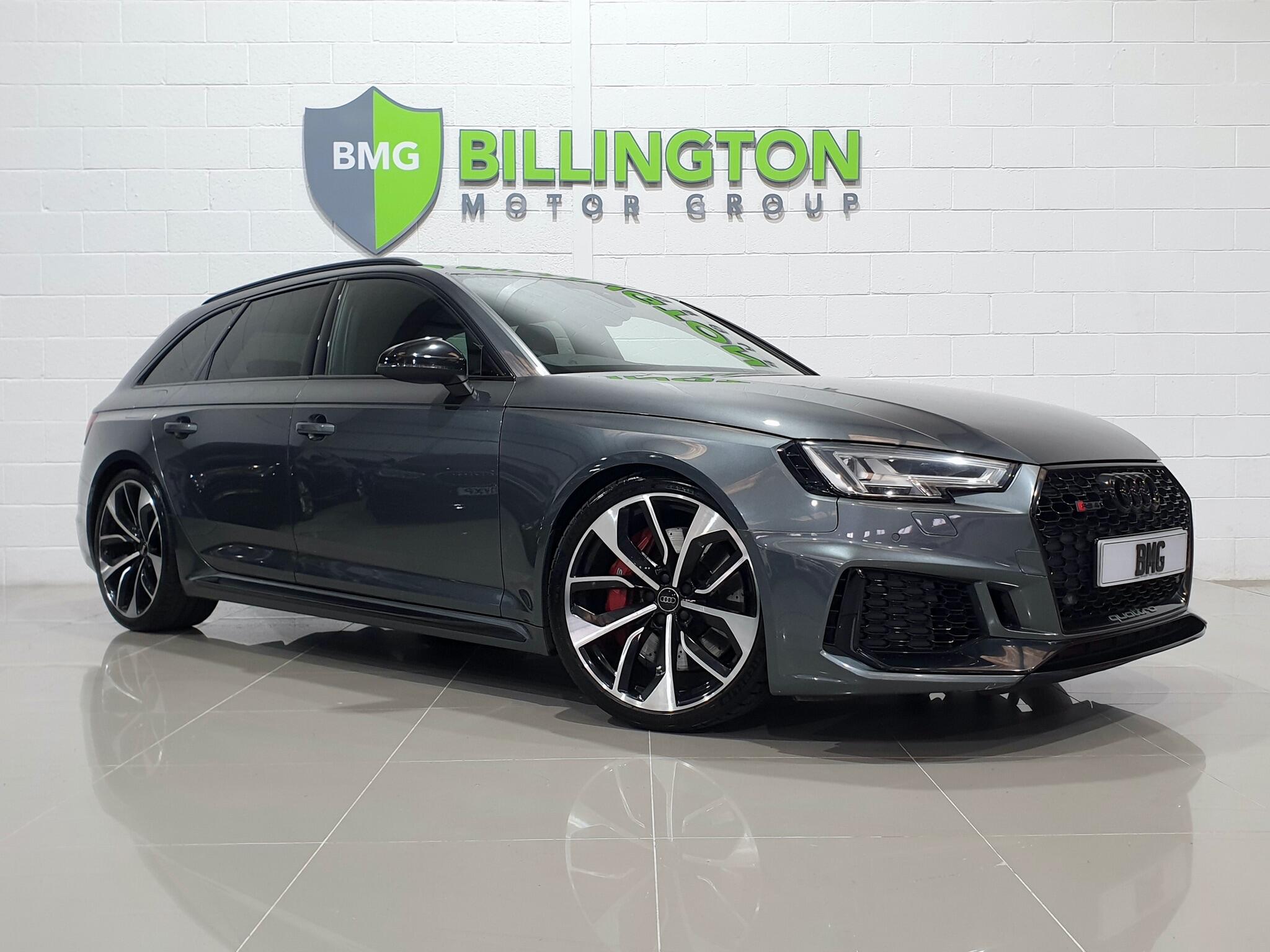 Audi RS4 view 84