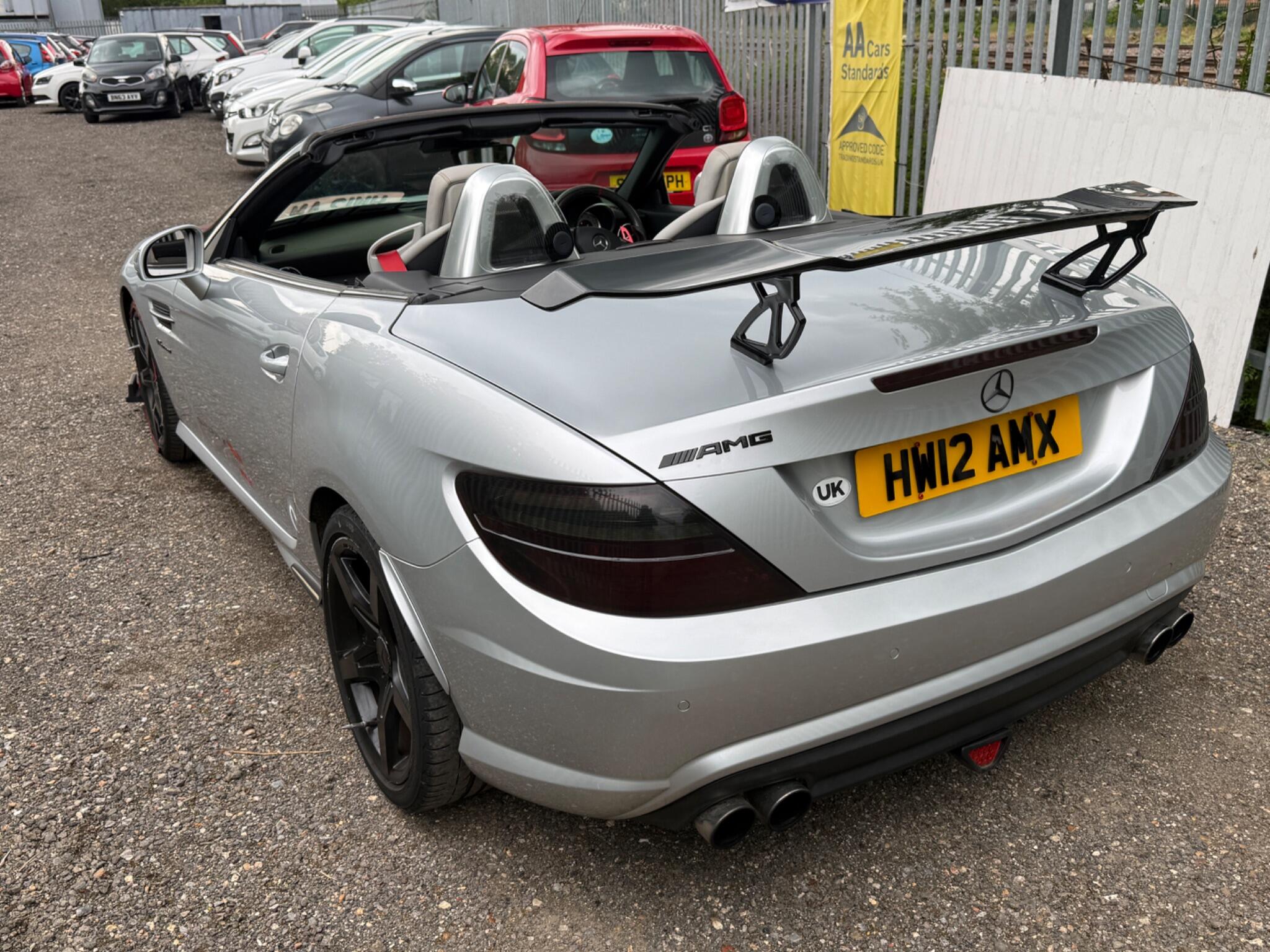 2012 Mercedes-Benz SLK image 8