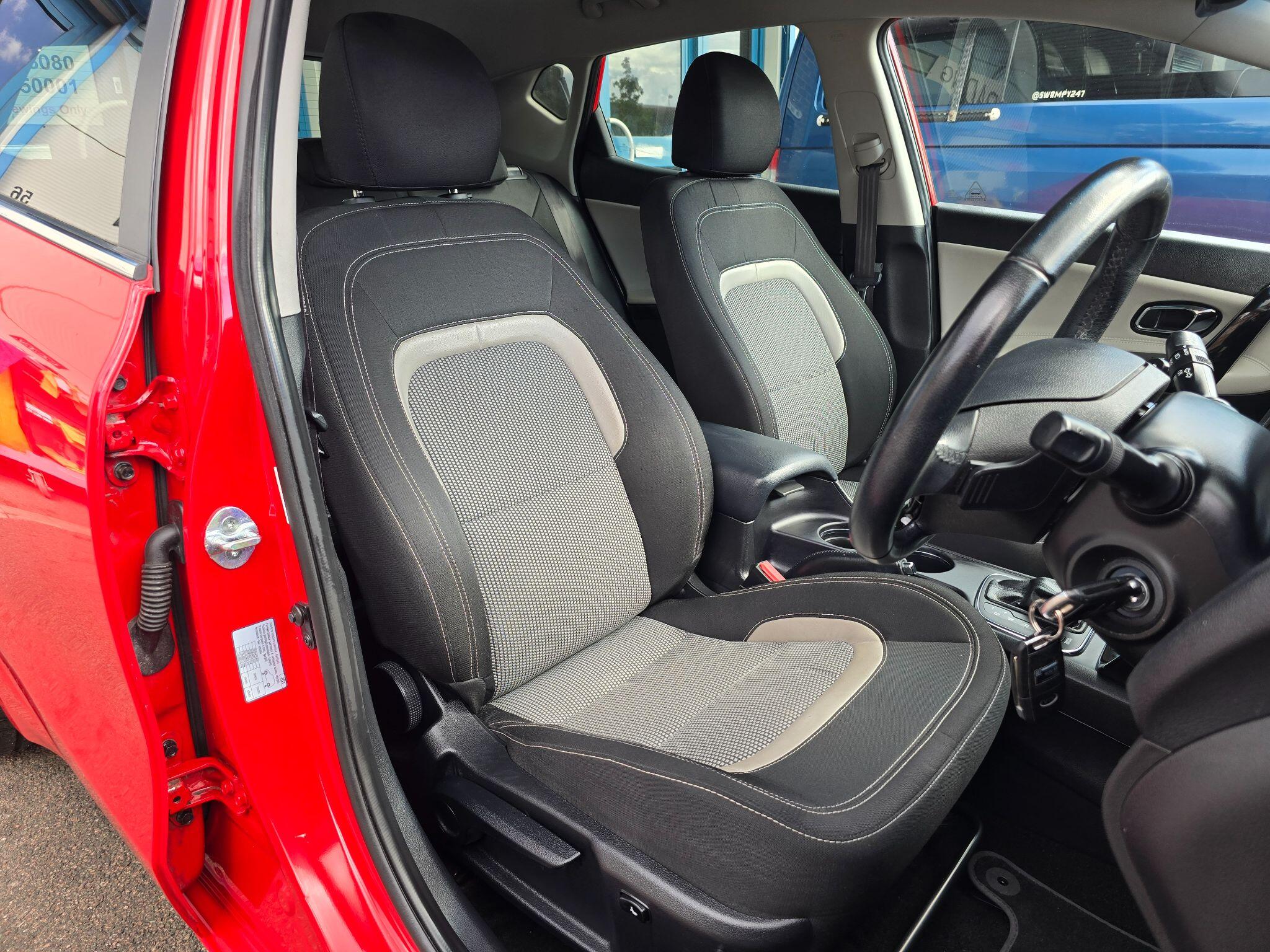 Kia Ceed view 7