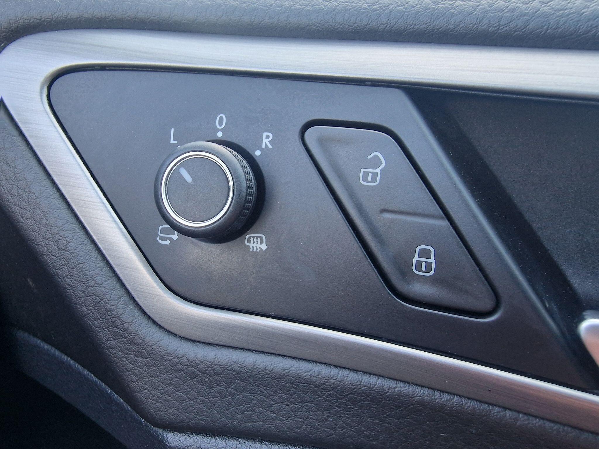 Volkswagen Golf view 31