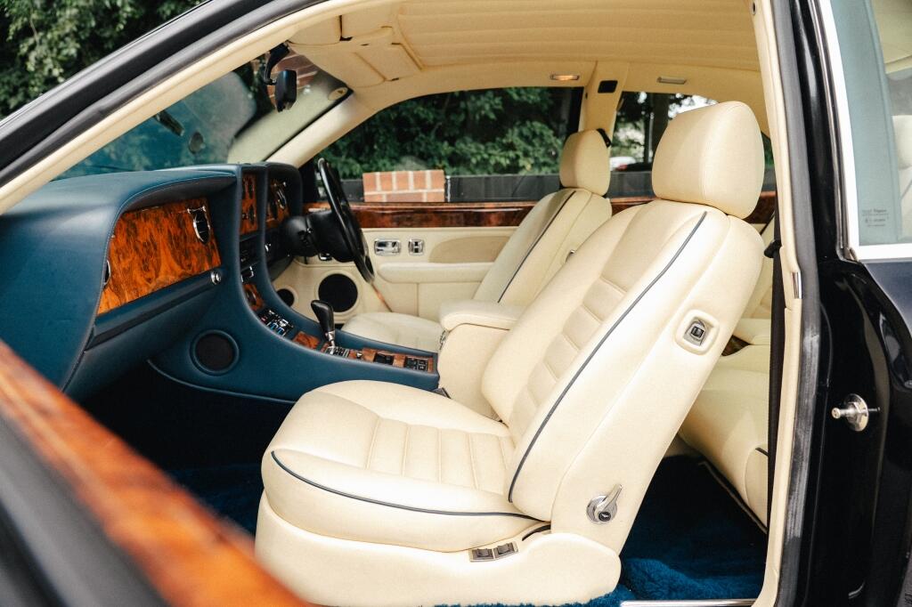 Bentley Continental view 9