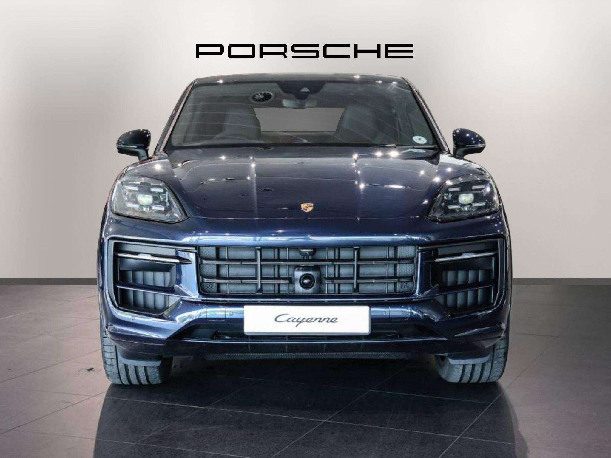 Porsche Cayenne view 34