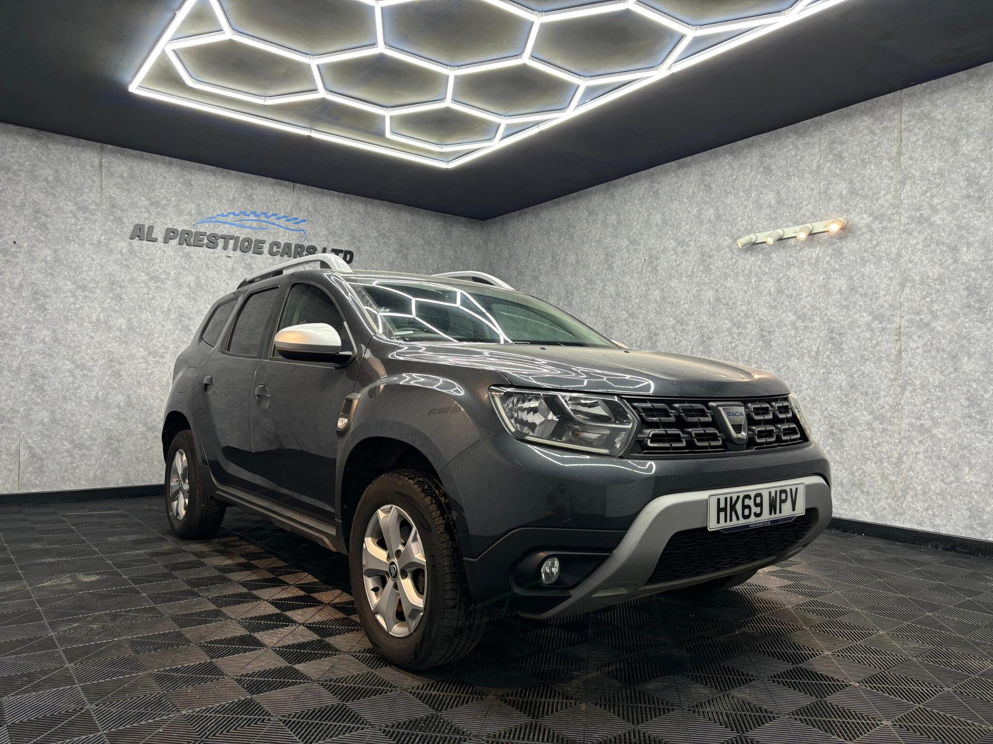 Dacia Duster view 4