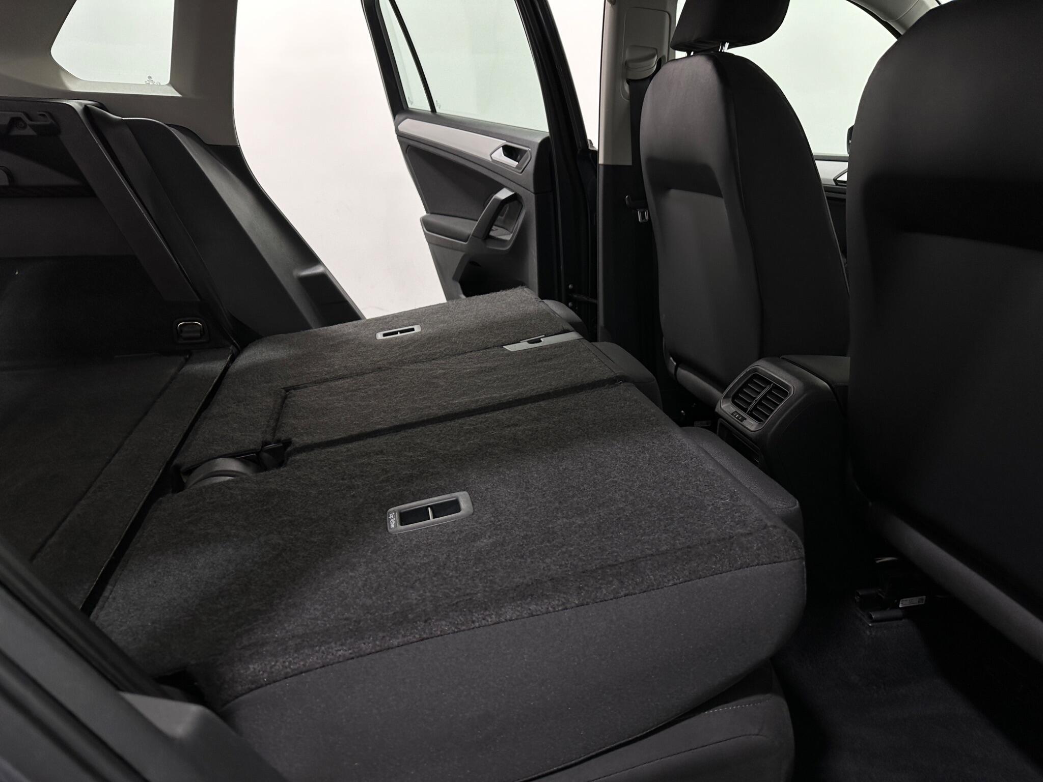 Volkswagen Tiguan view 40