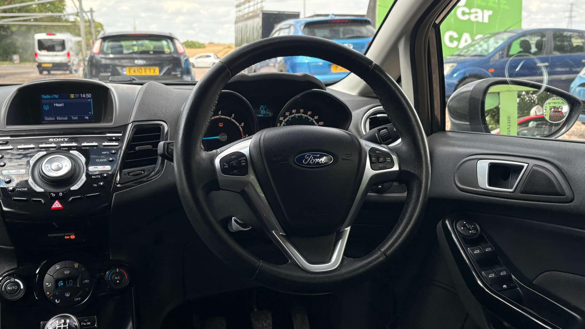Ford Fiesta view 16