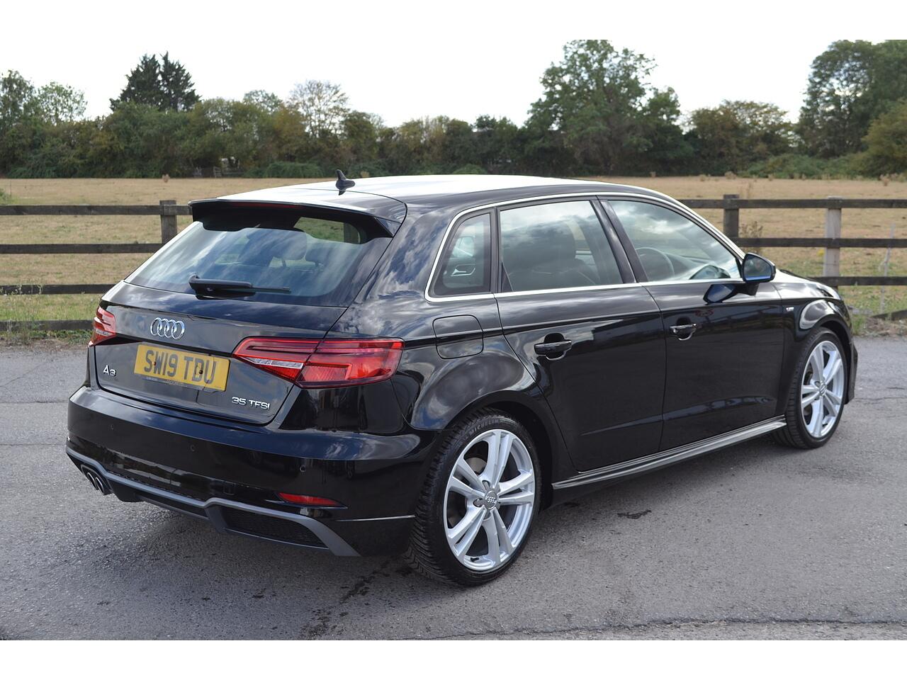 Audi A3 view 9